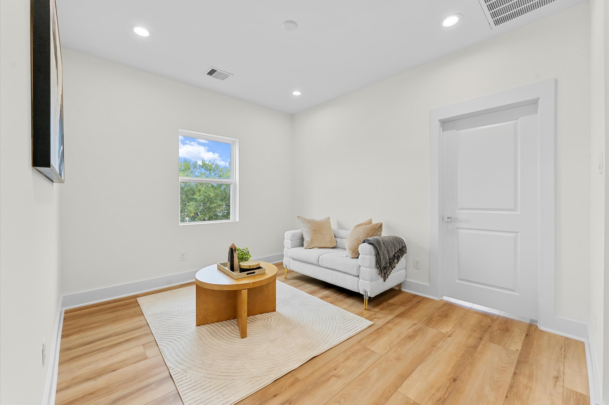4127 De George Street, Houston, TX 77009