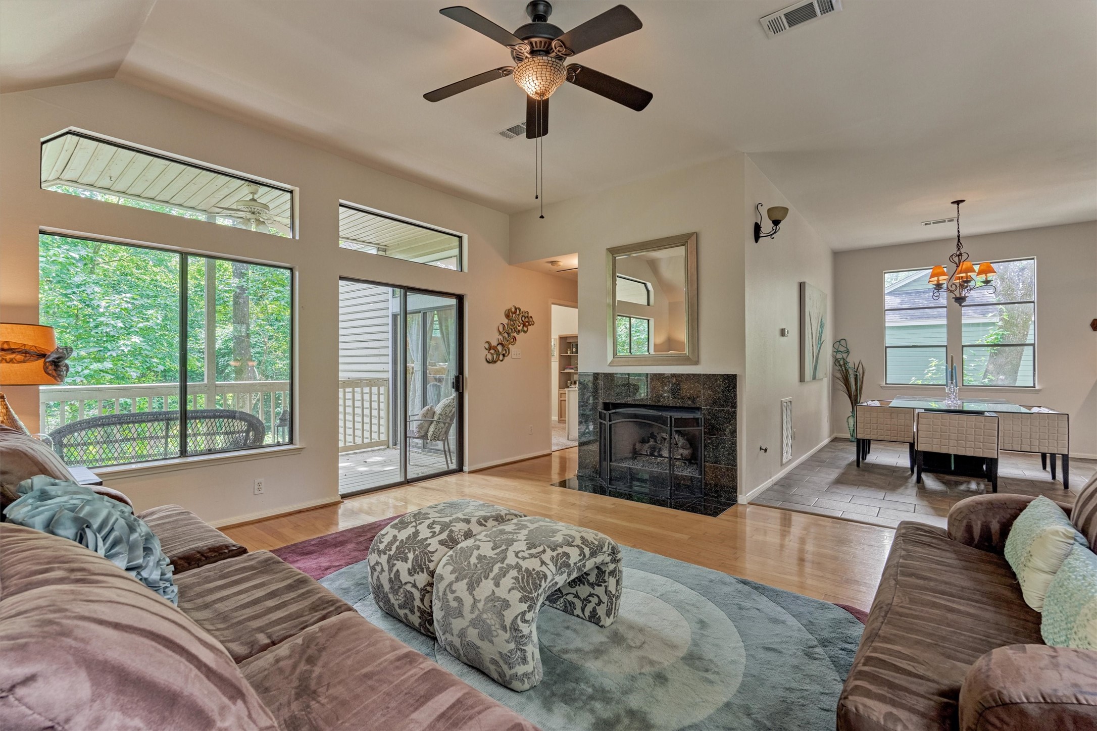 26 Twisted Birch, The Woodlands, TX 77381