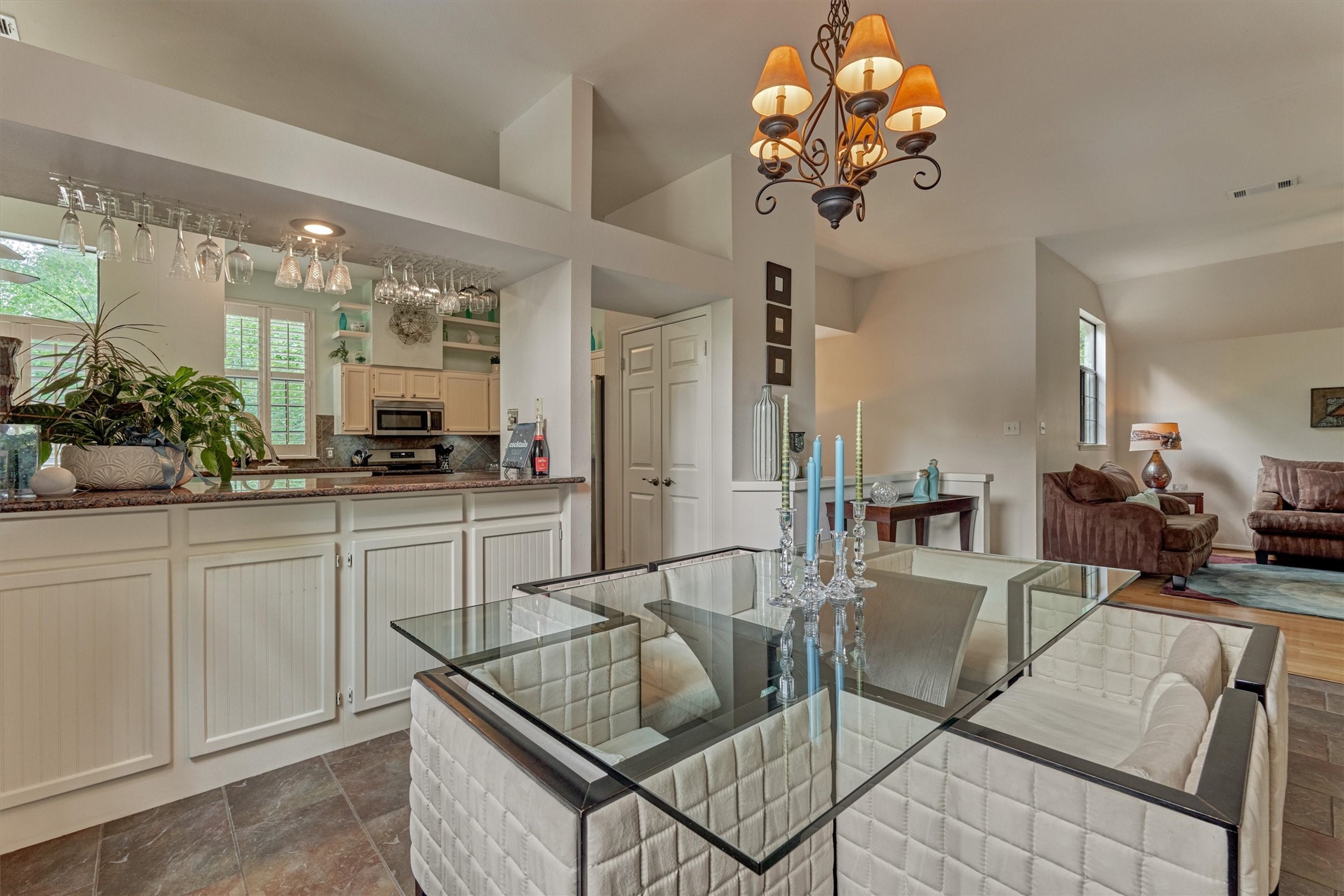 26 Twisted Birch, The Woodlands, TX 77381