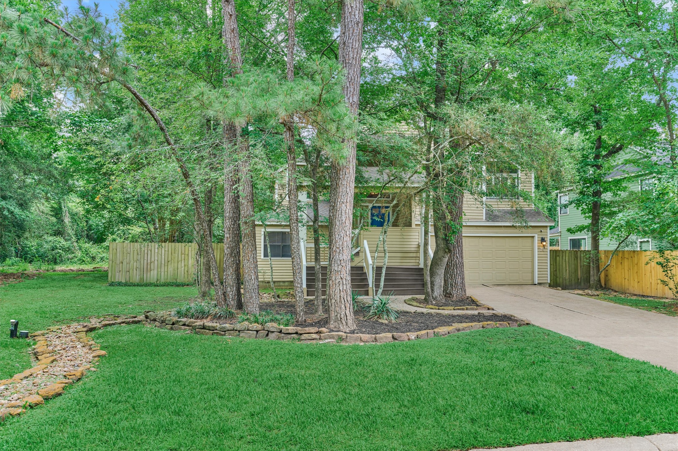26 Twisted Birch, The Woodlands, TX 77381