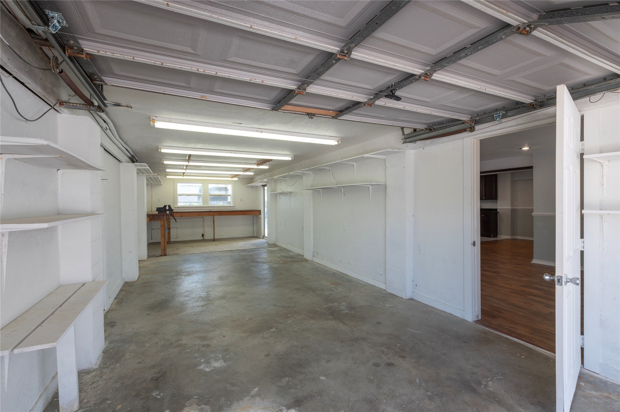 920 Bonita Street, Bayou Vista, TX 77563