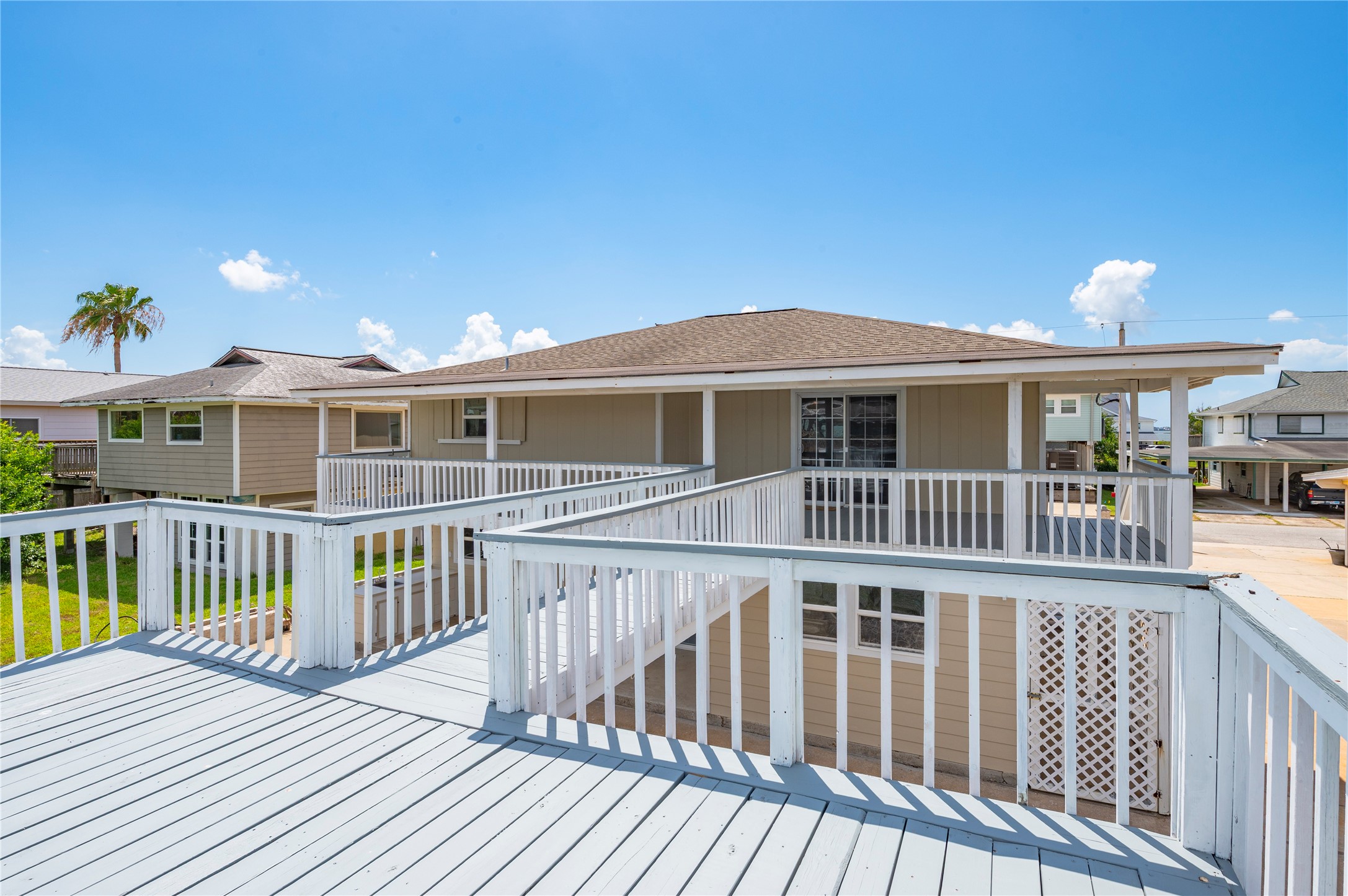 920 Bonita Street, Bayou Vista, TX 77563