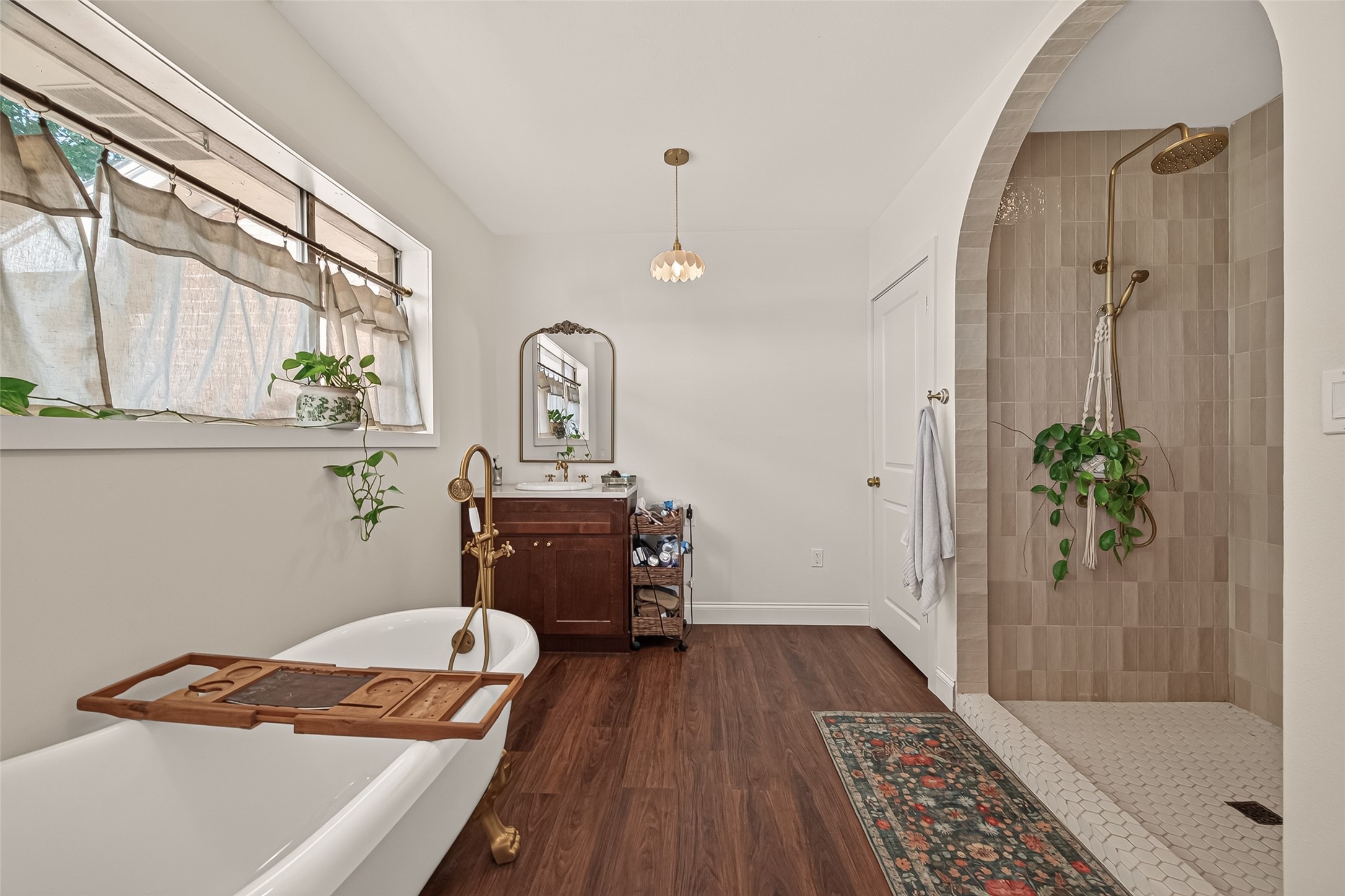 11029 Fm-1764, Santa Fe, TX 77510
