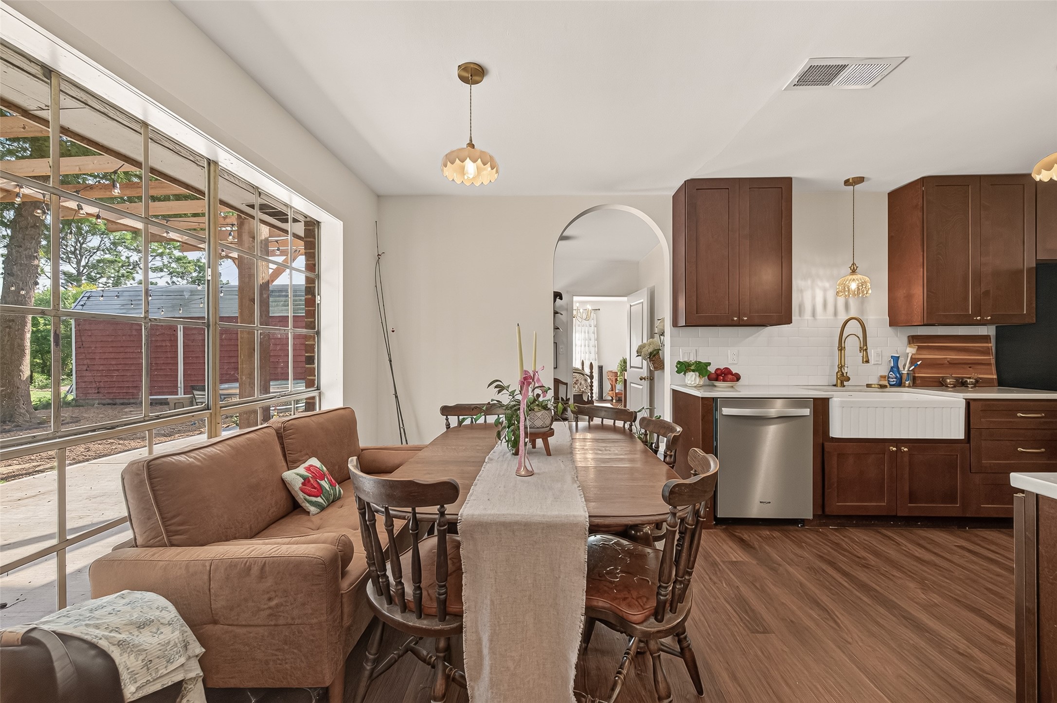11029 Fm-1764, Santa Fe, TX 77510
