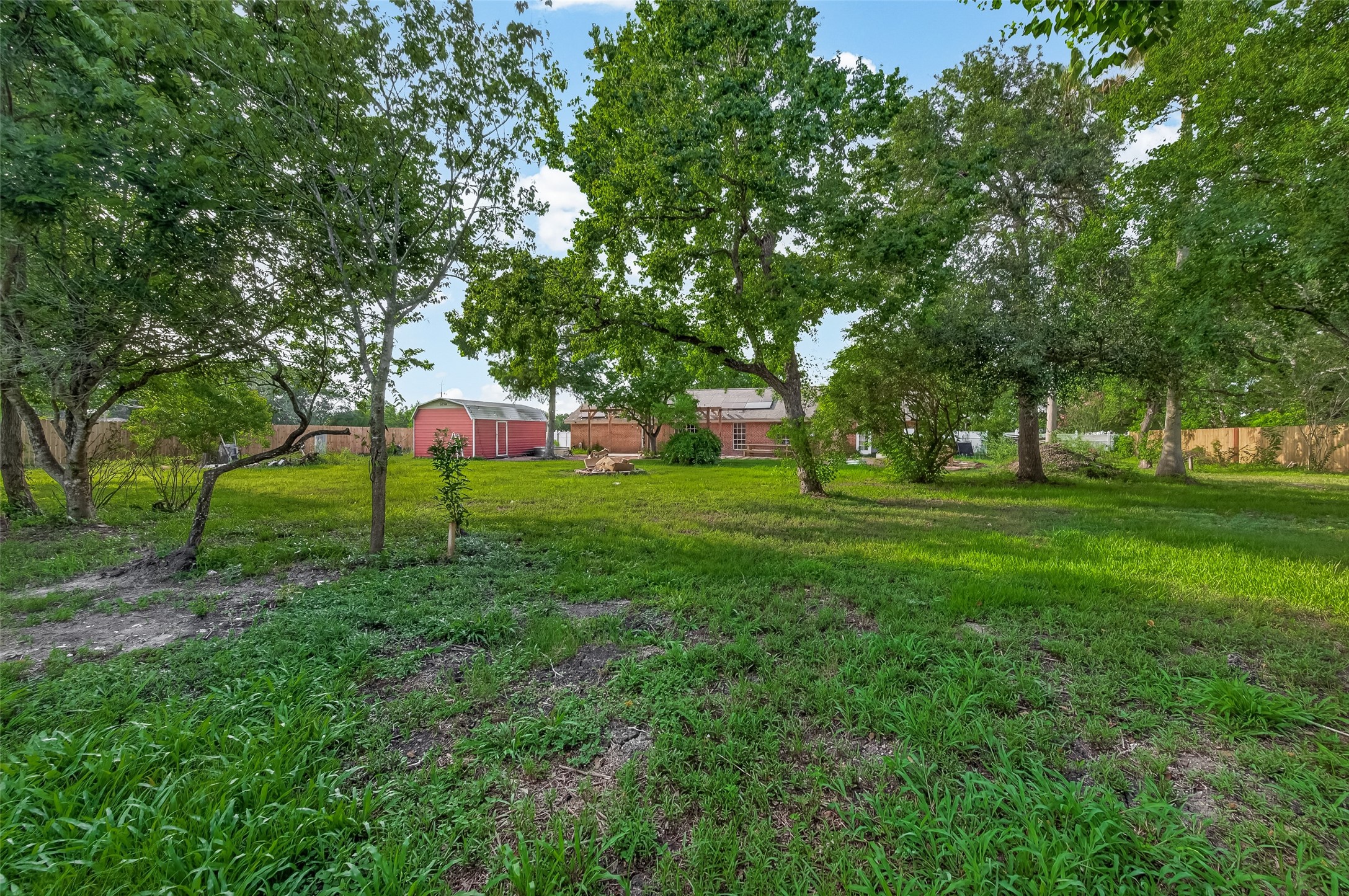 11029 Fm-1764, Santa Fe, TX 77510