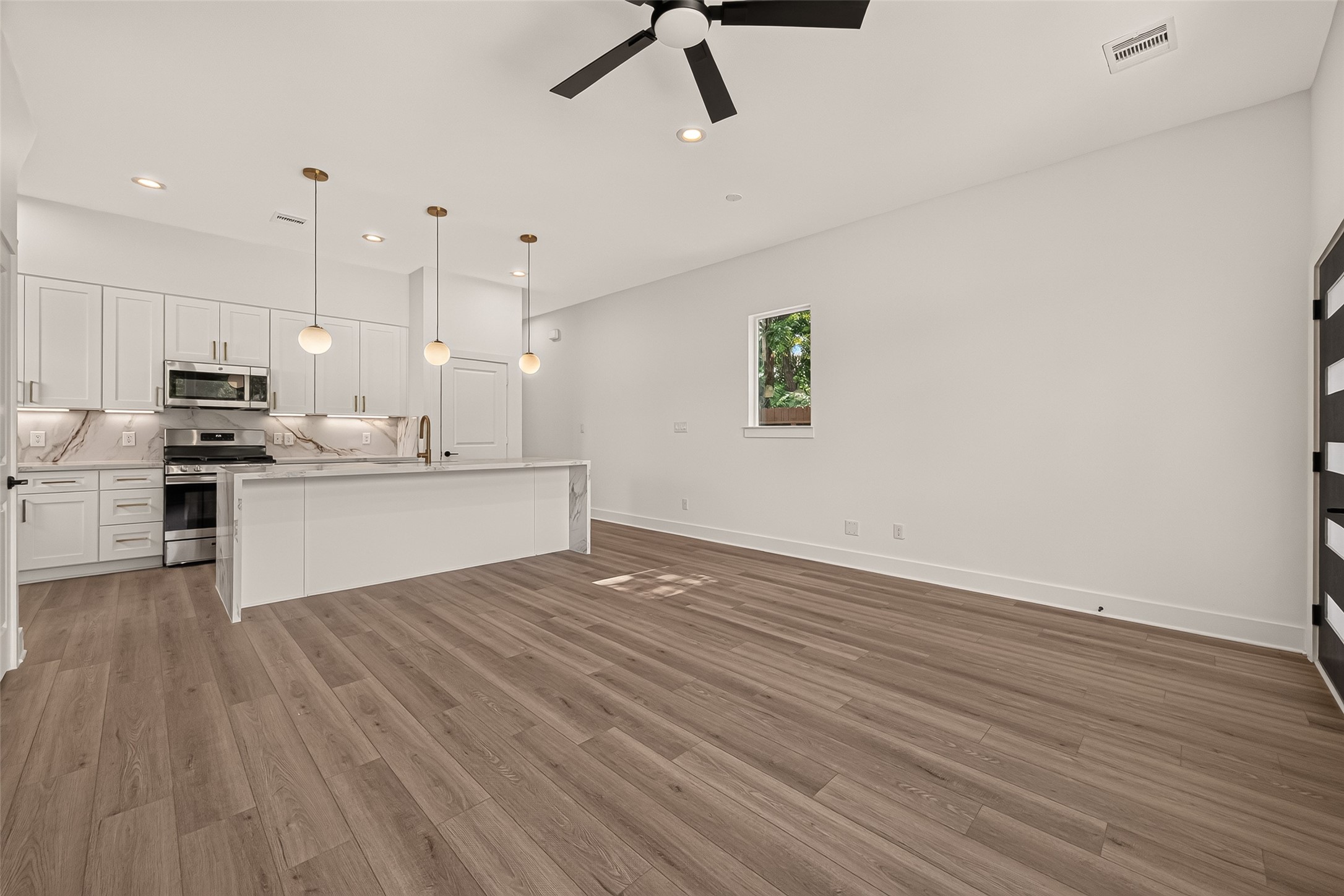 3313 Sampson Street, Houston, TX 77004