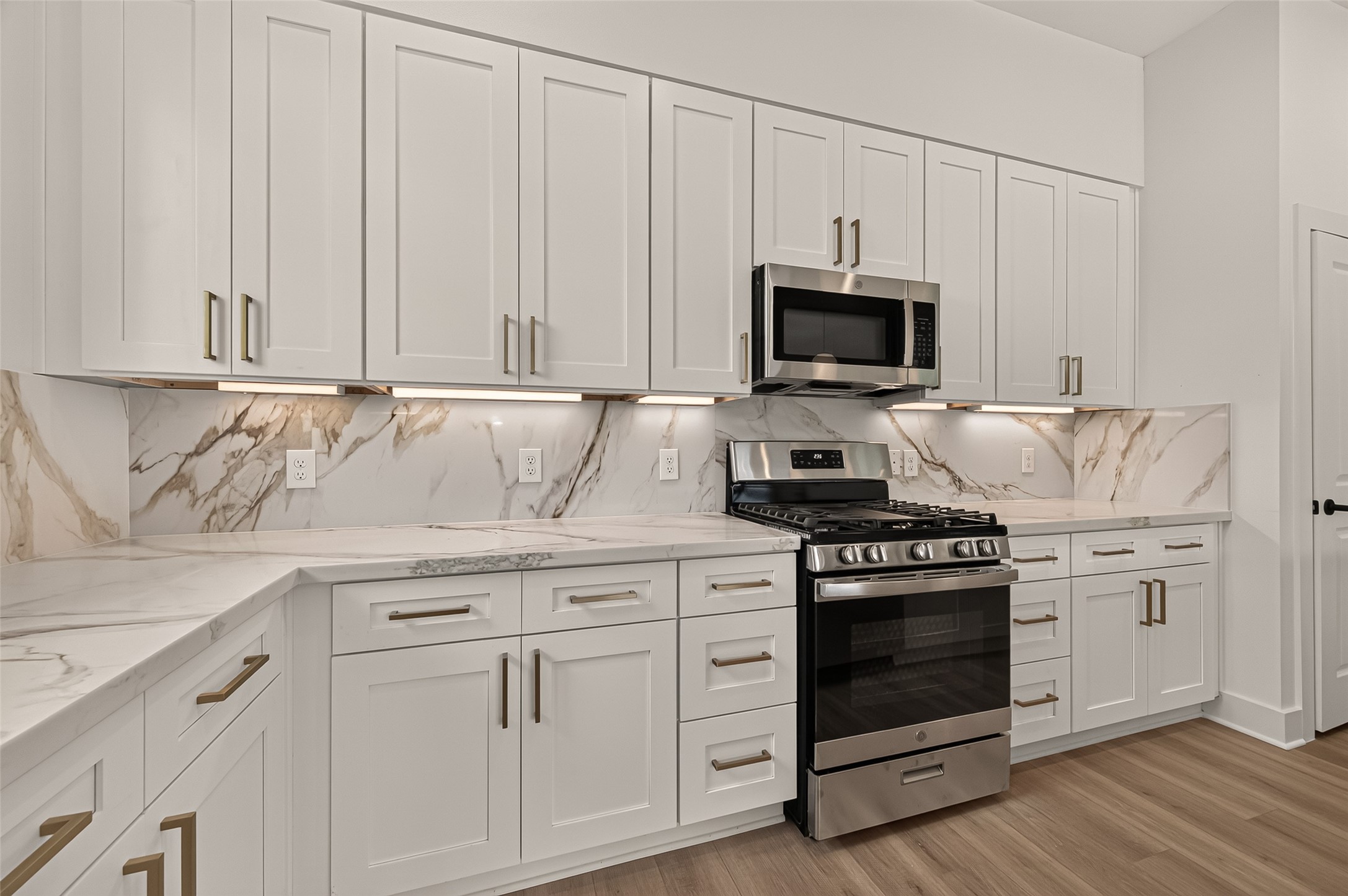 3313 Sampson Street, Houston, TX 77004