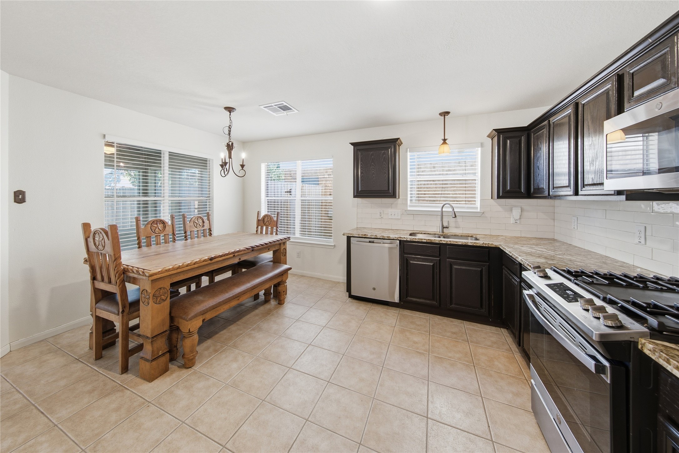 2511 Braley Park Lane, Conroe, TX 77385