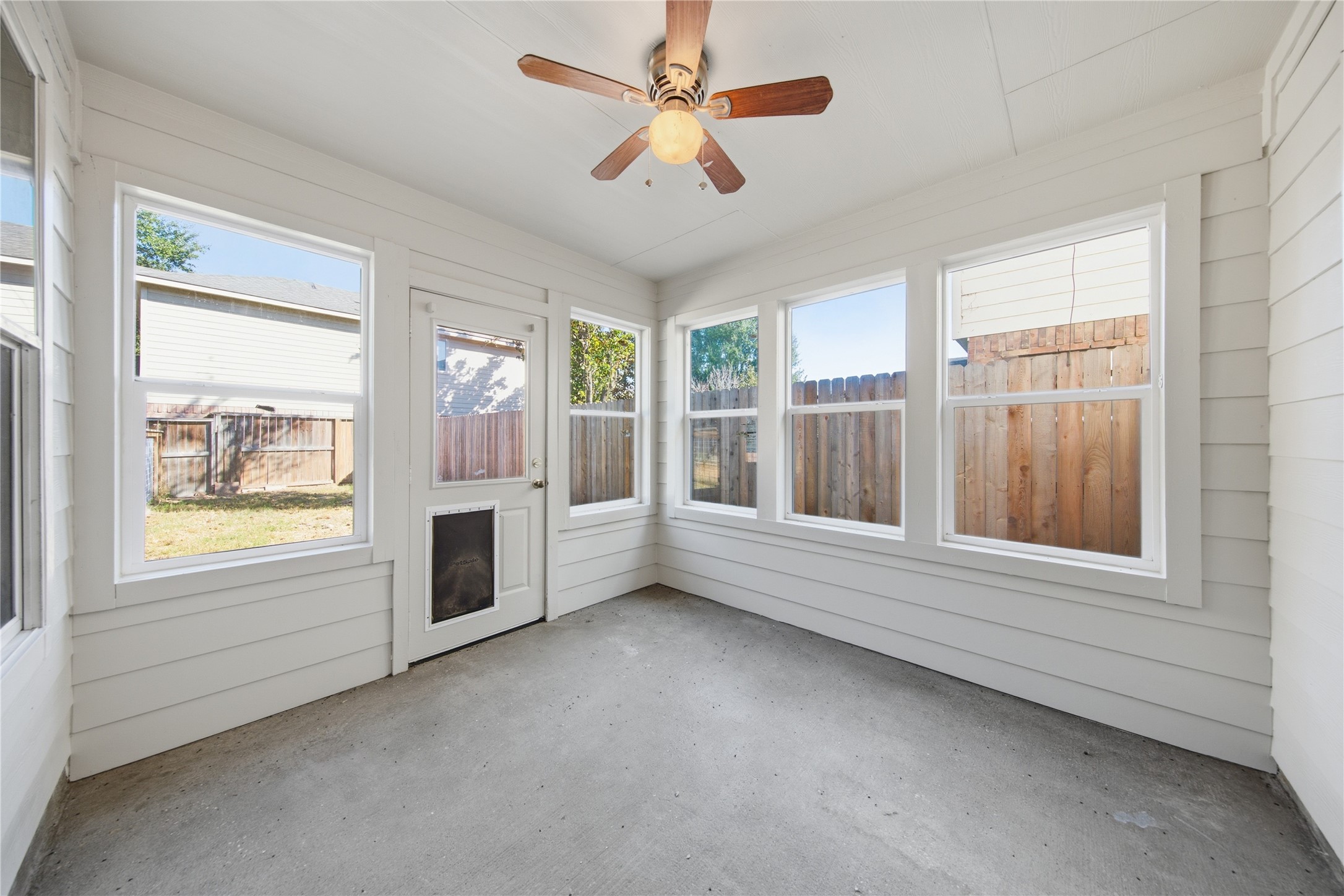 2511 Braley Park Lane, Conroe, TX 77385