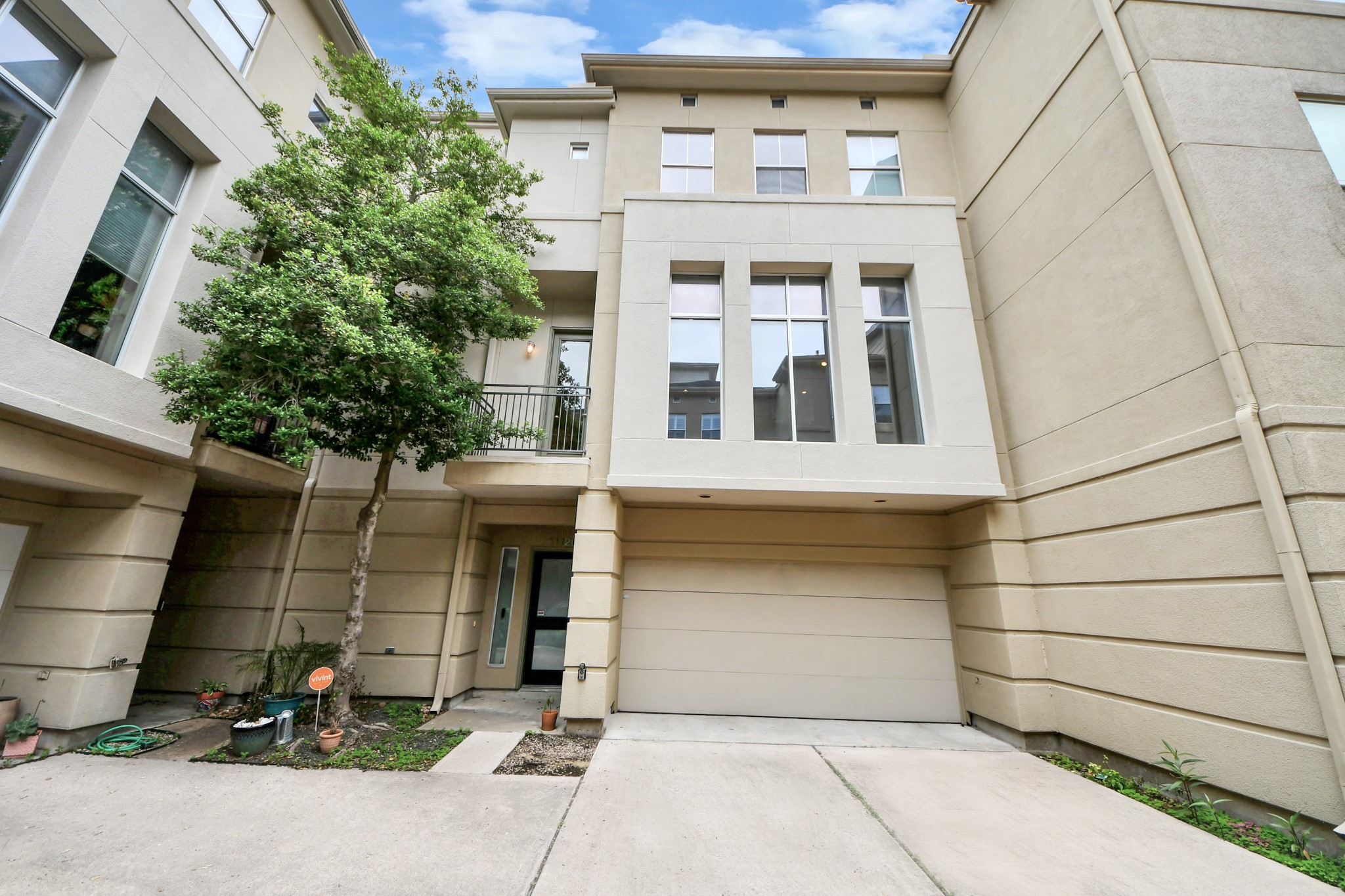 1112 Columbus Street, #B, Houston, TX 77019 1112 Columbus Street, #B, Houston, TX 77019
