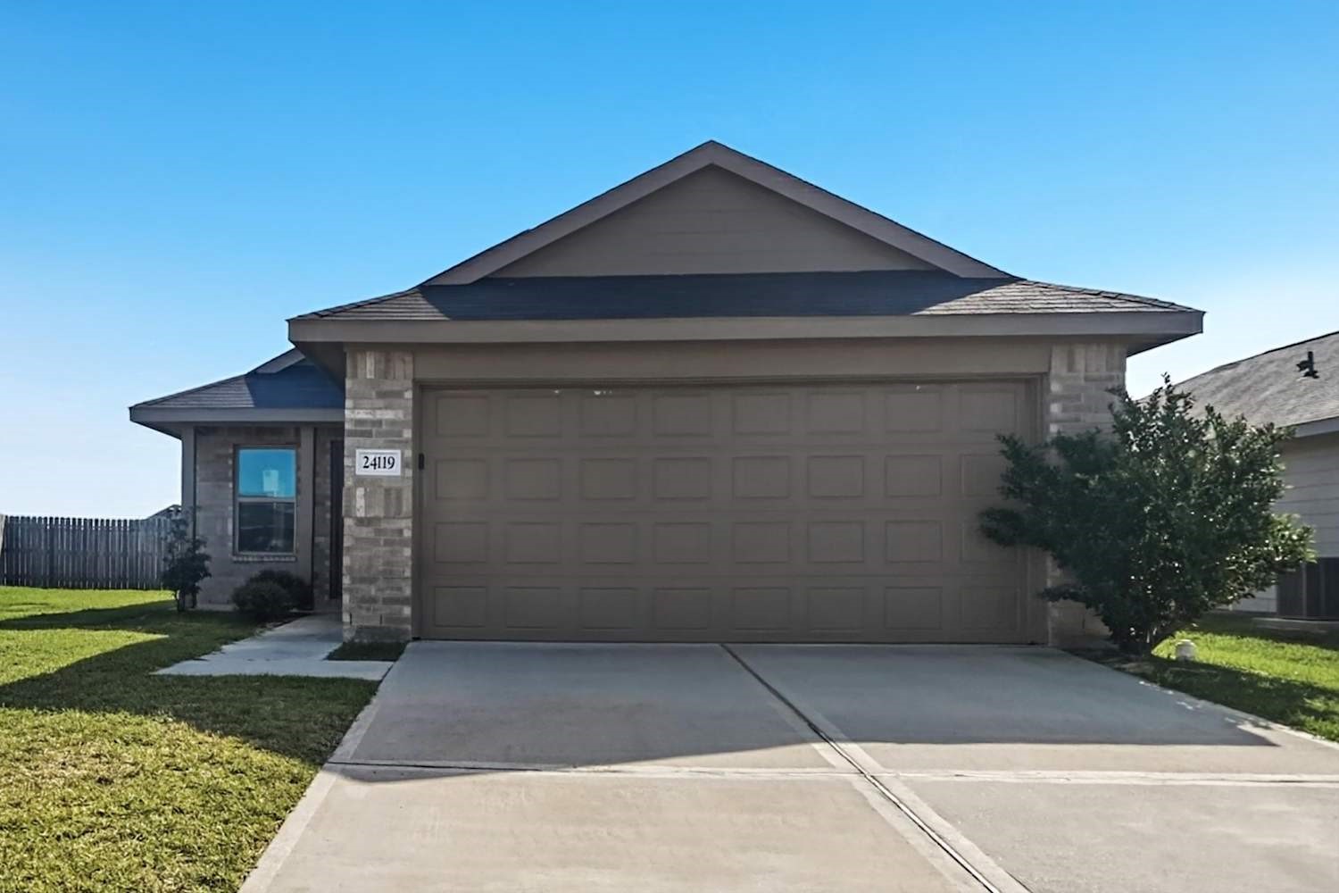 24119 Sundown View Lane, Hockley, TX 77447