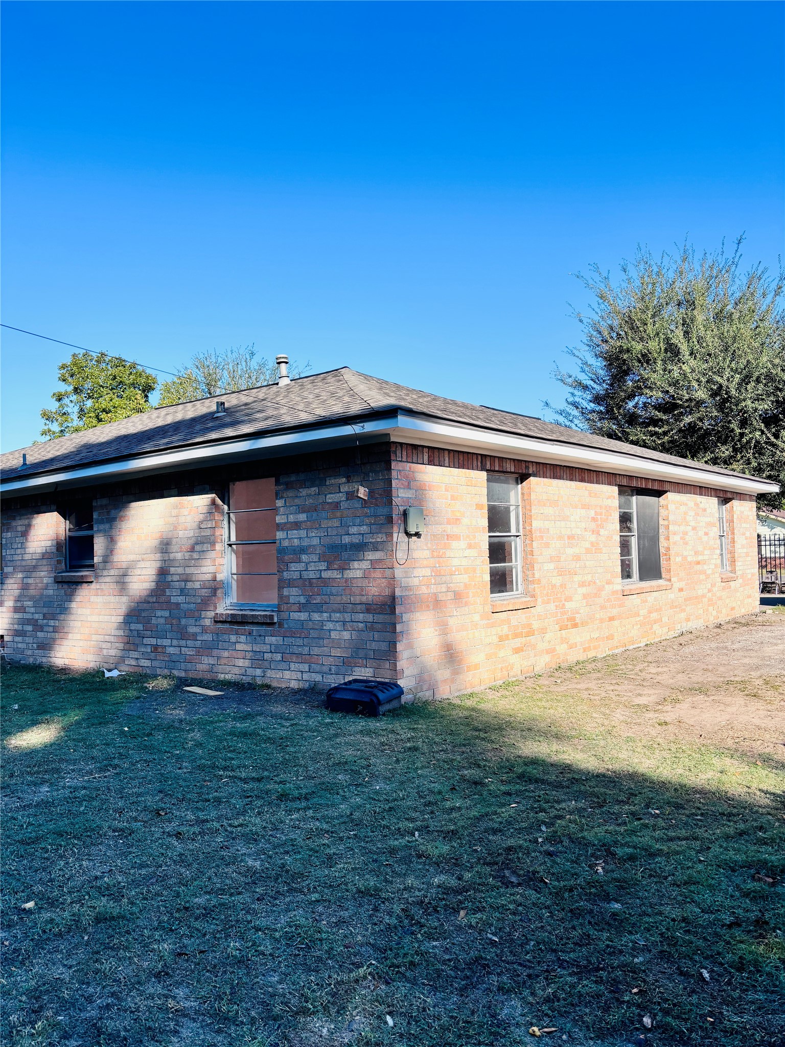 1802 Debeney Drive, Houston, TX 77039