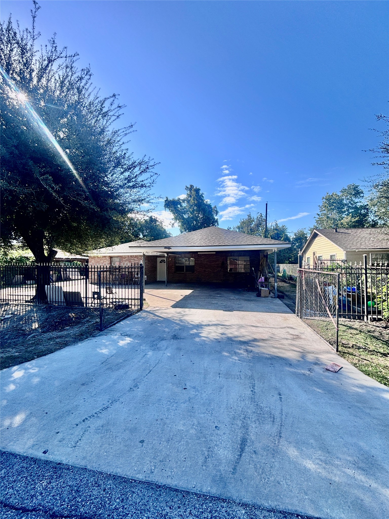 1802 Debeney Drive, Houston, TX 77039