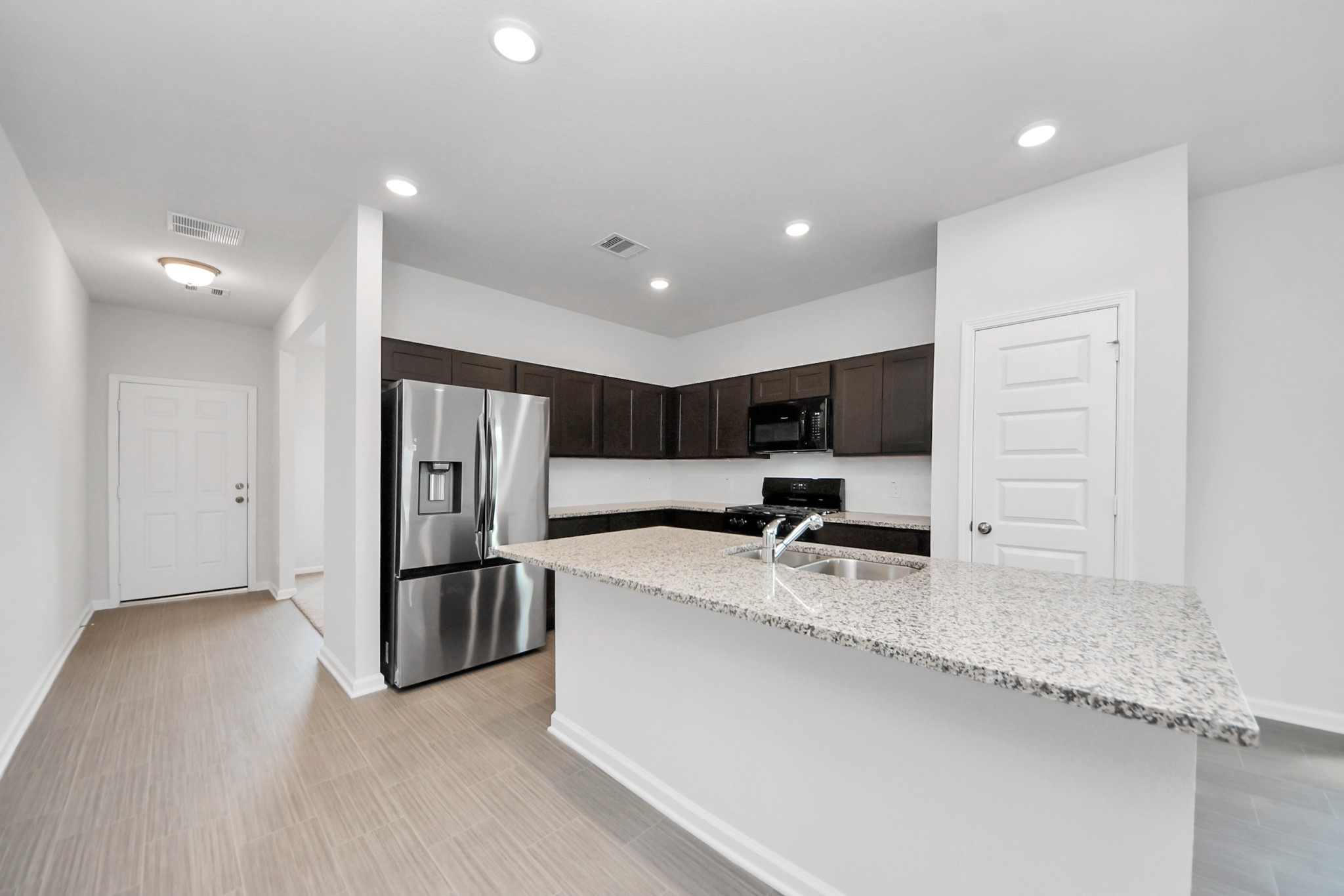 2715 Crested Creek Lane, Richmond, TX 77406