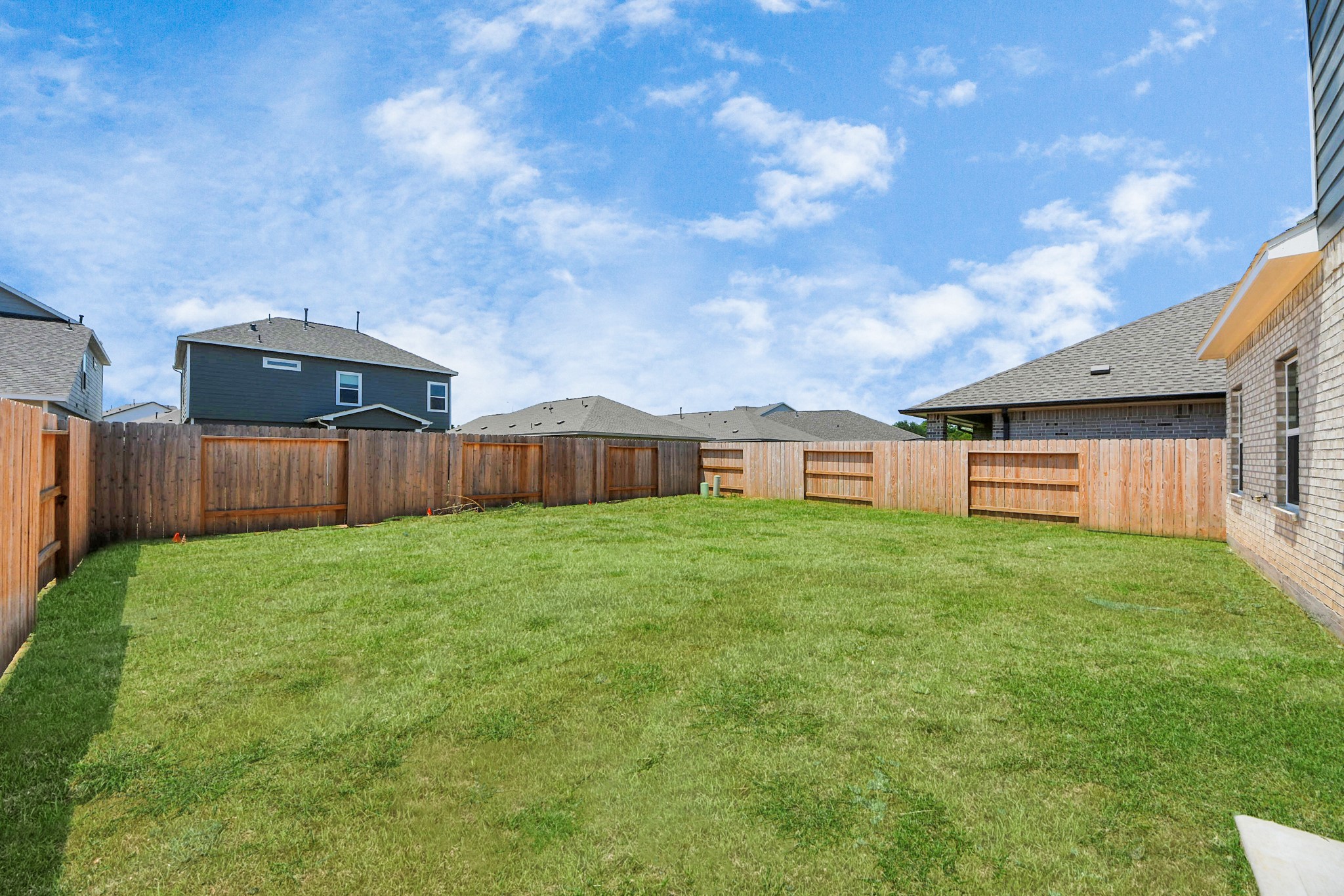2715 Crested Creek Lane, Richmond, TX 77406
