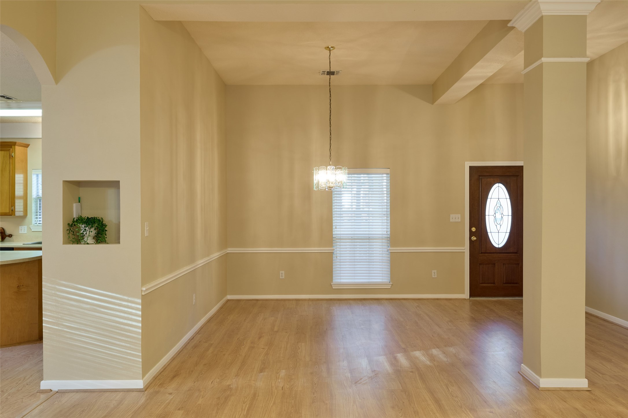 12 Timber Lane, Conroe, TX 77384