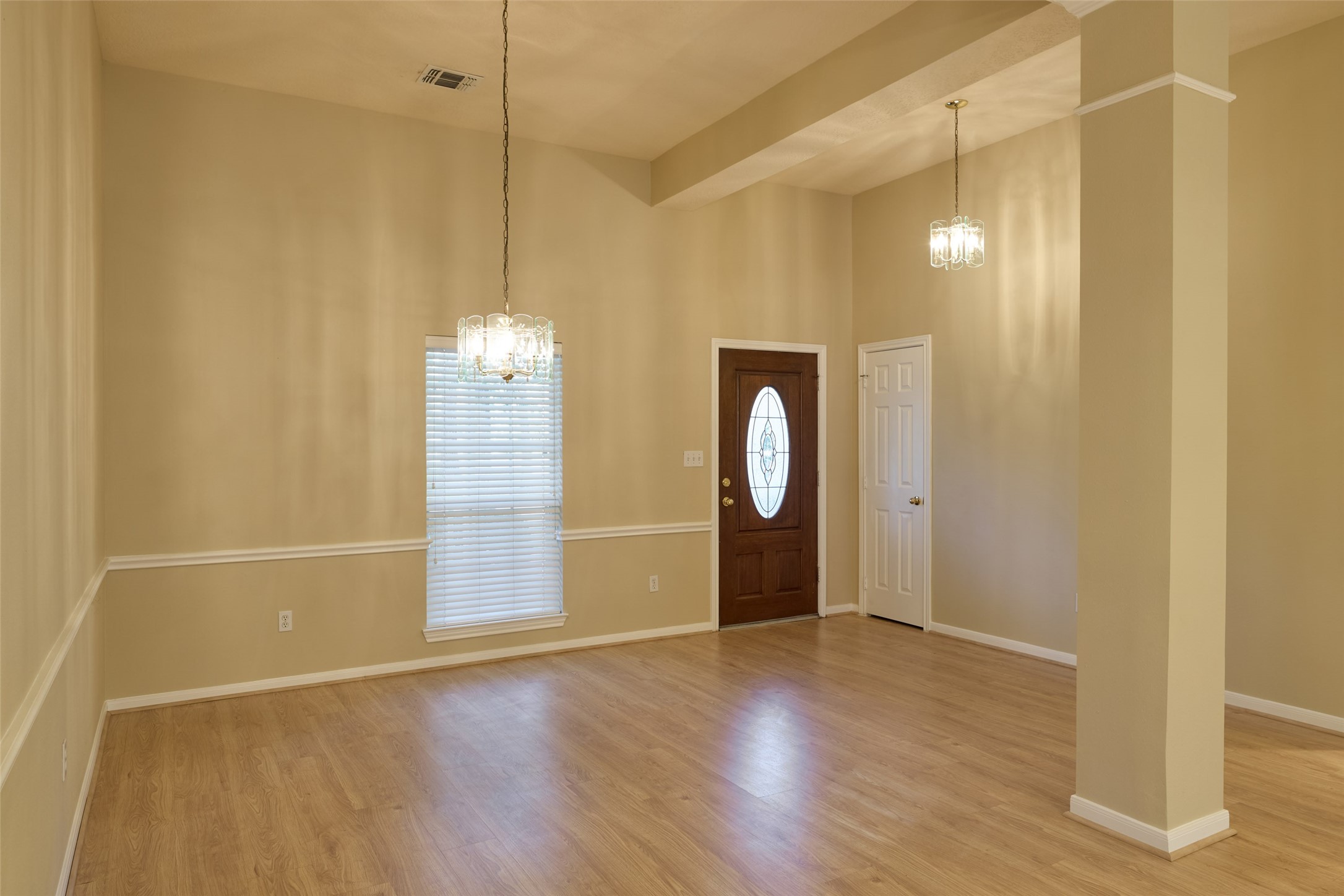 12 Timber Lane, Conroe, TX 77384