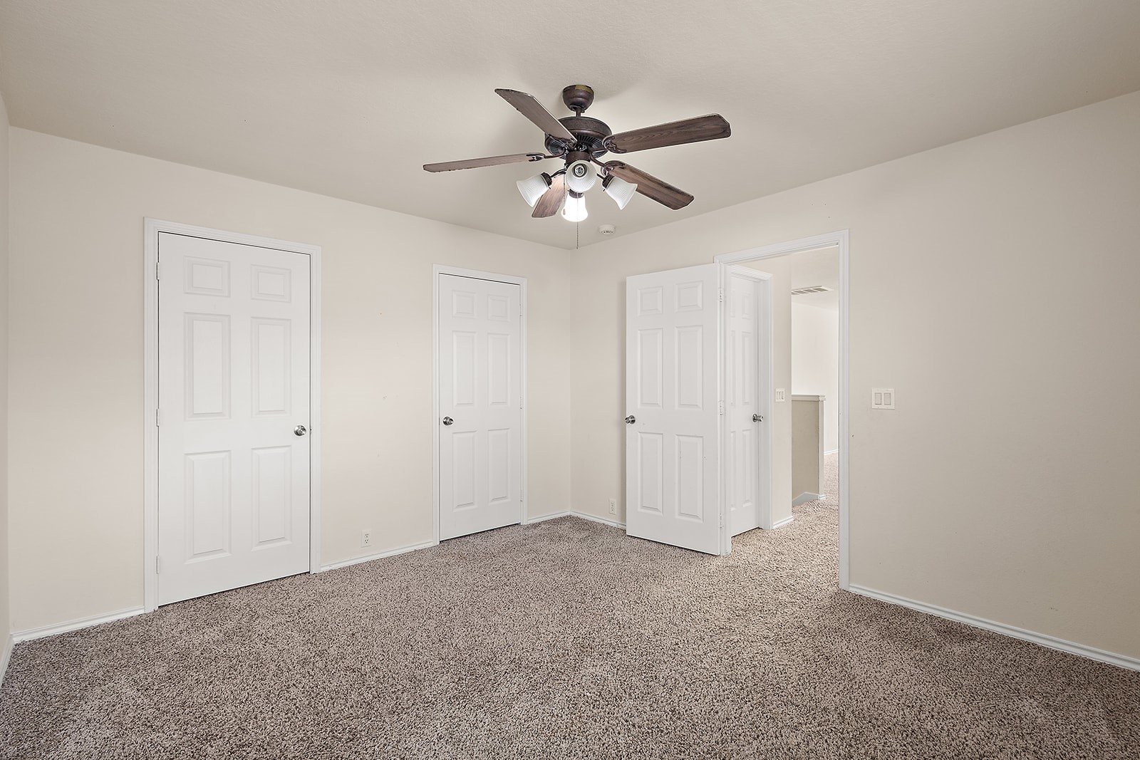 5818 Kenwood, Missouri City, TX 77459