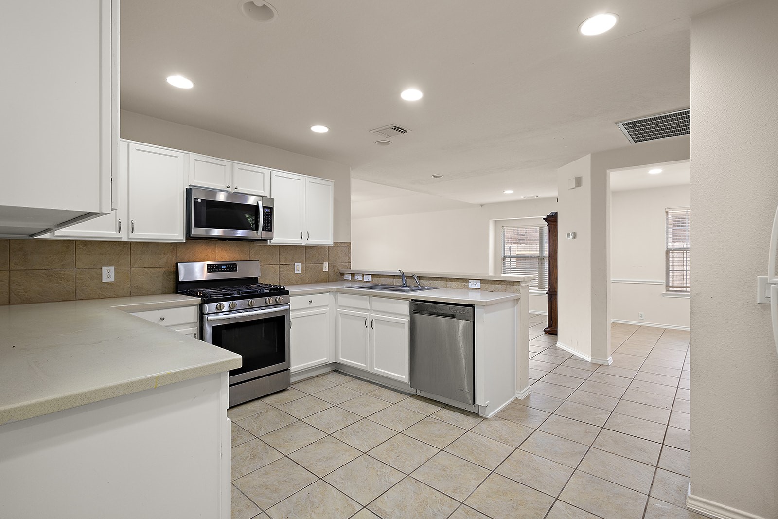 5818 Kenwood, Missouri City, TX 77459