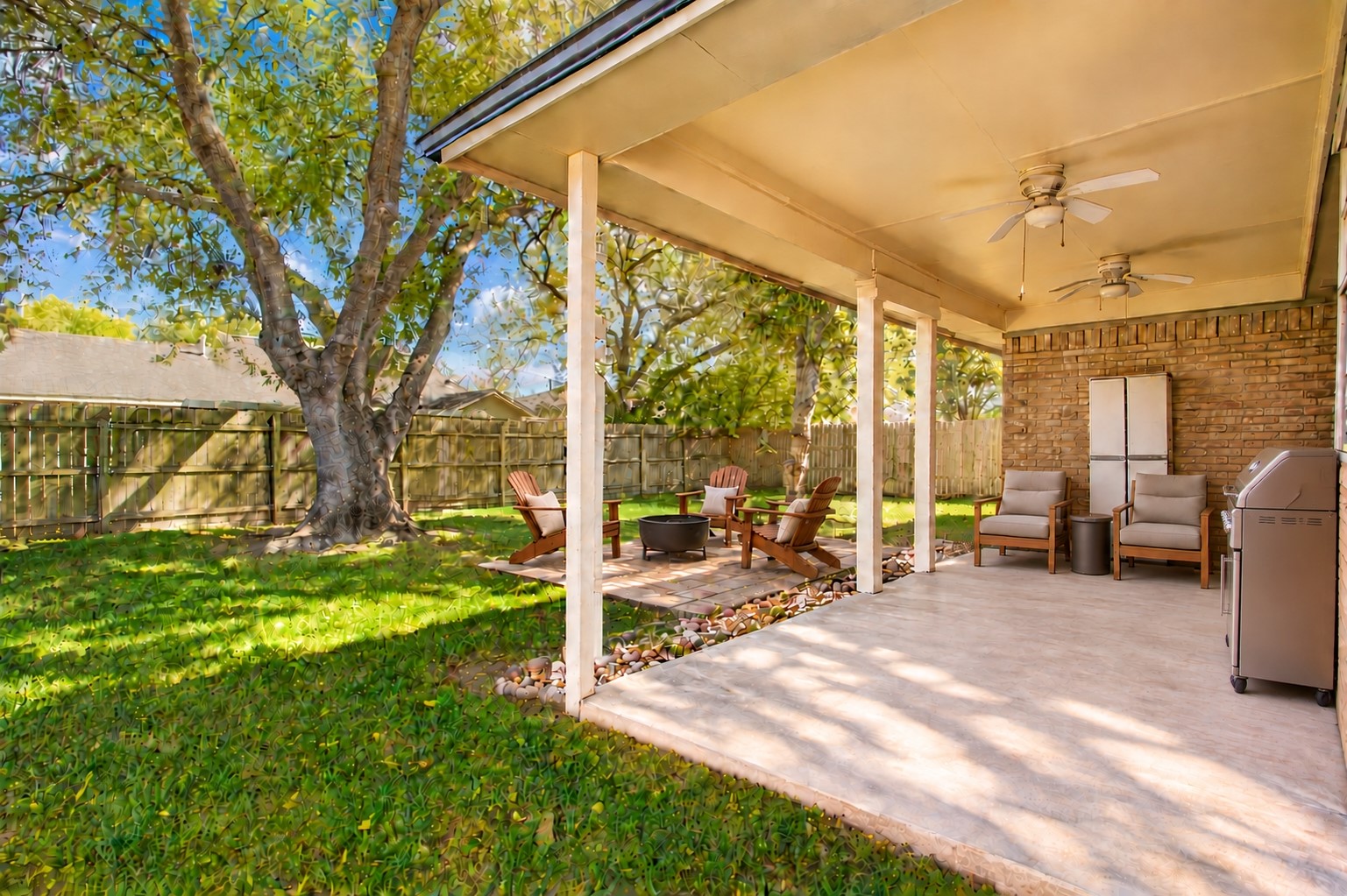 Another view of the patio and yard *virtually staged*
