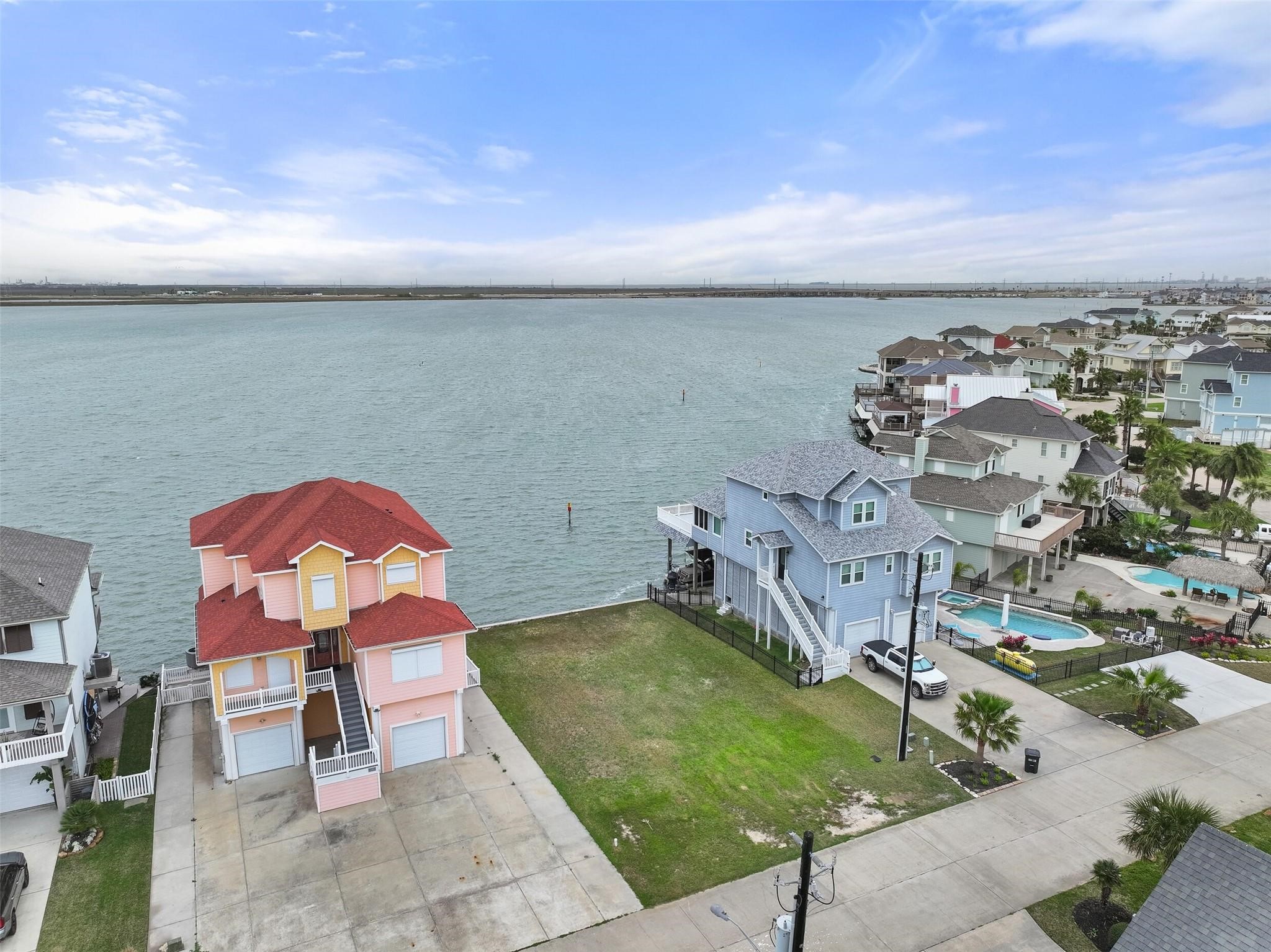 1618 Windsong Way, Tiki Island, TX 77554 1618 Windsong Way, Tiki Island, TX 77554