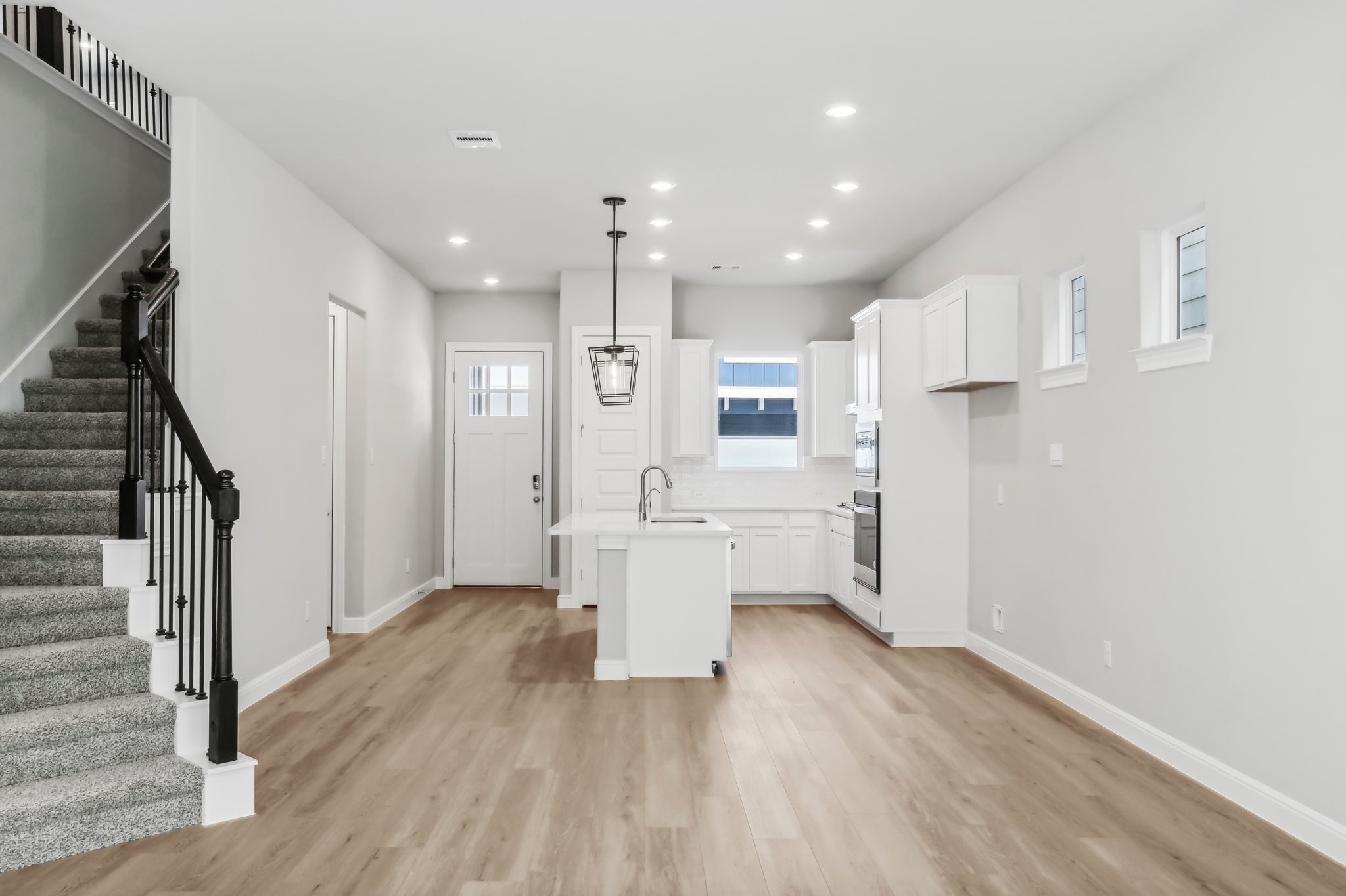 Photo is not of the actual home, but is an inspirational photo of builder's model home and may depict options, furnishings, and/or decorator features that are not included.
