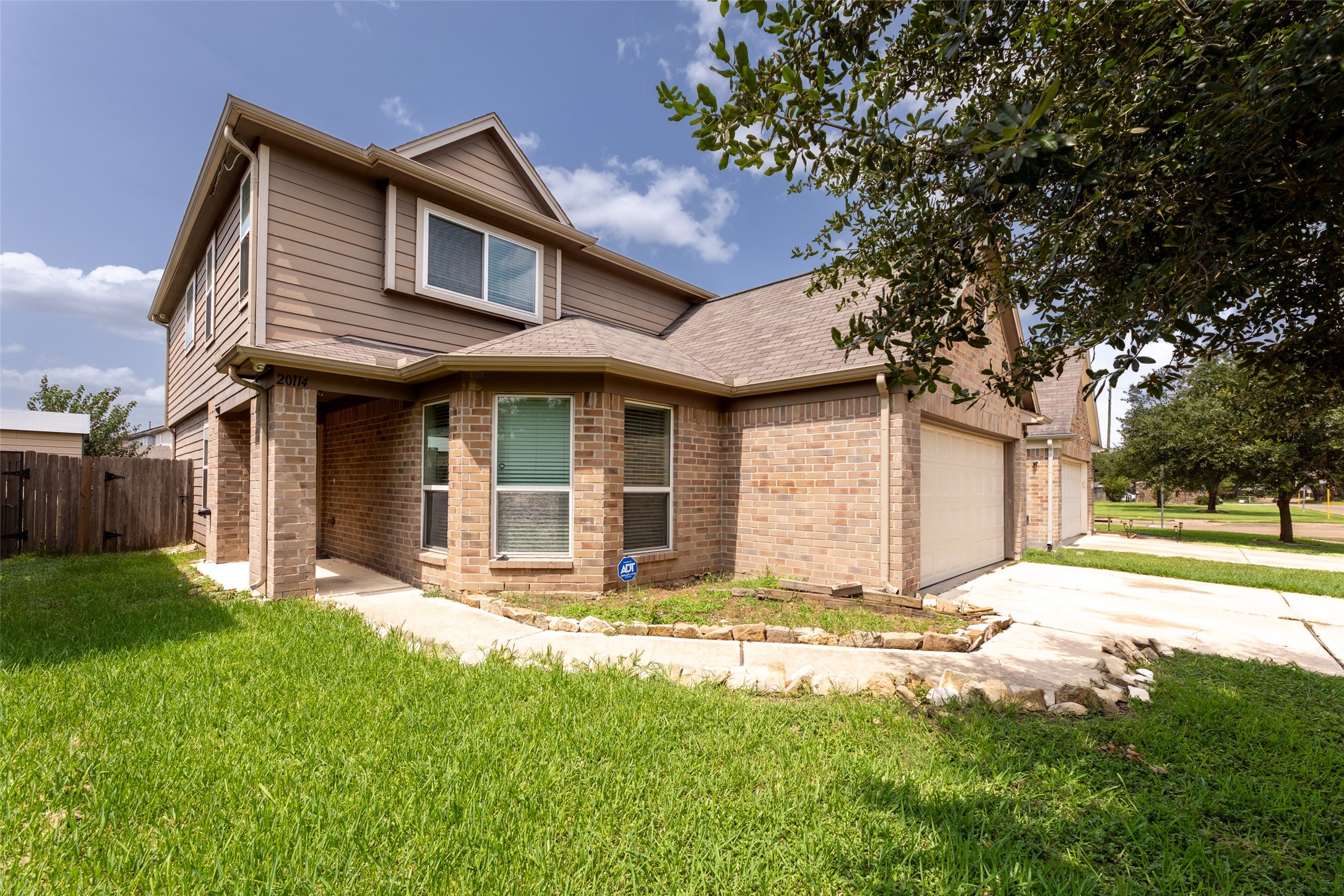 20114 Windystone Drive, Katy, TX 77449 20114 Windystone Drive, Katy, TX 77449