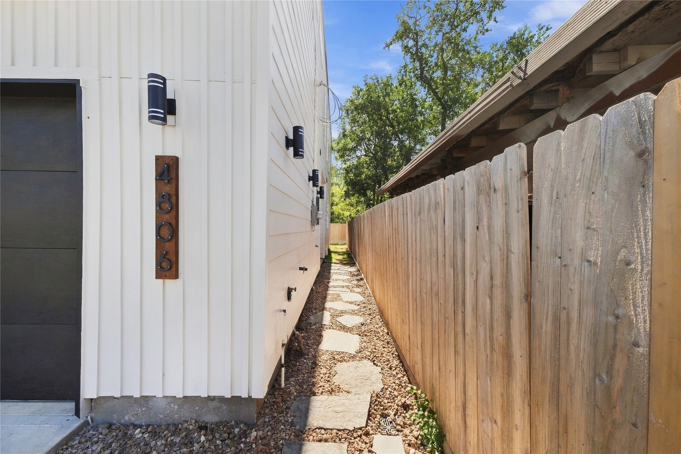 4806 Farmer Street, Houston, TX 77020
