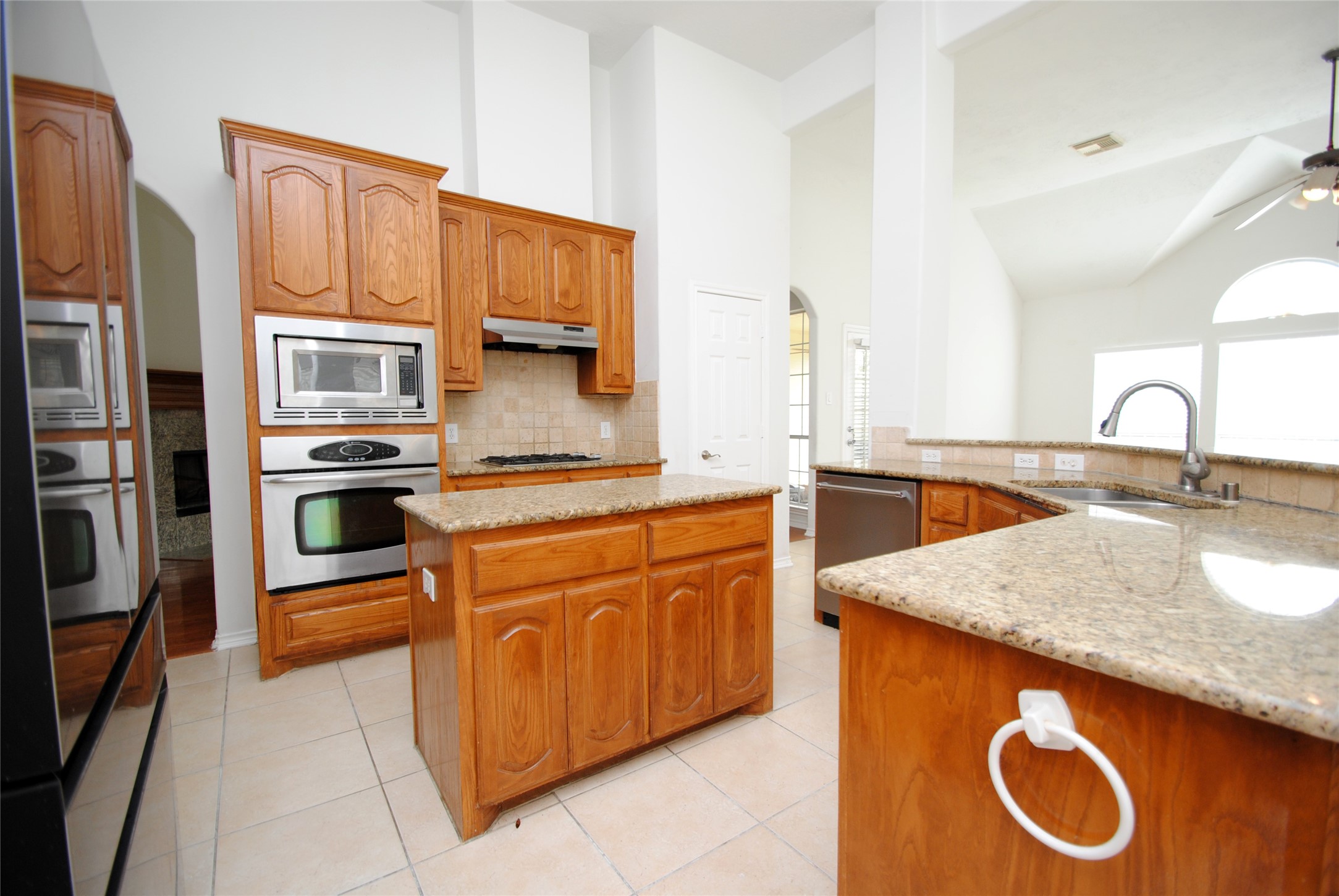 25607 Creston Meadow Drive, Richmond, TX 77406