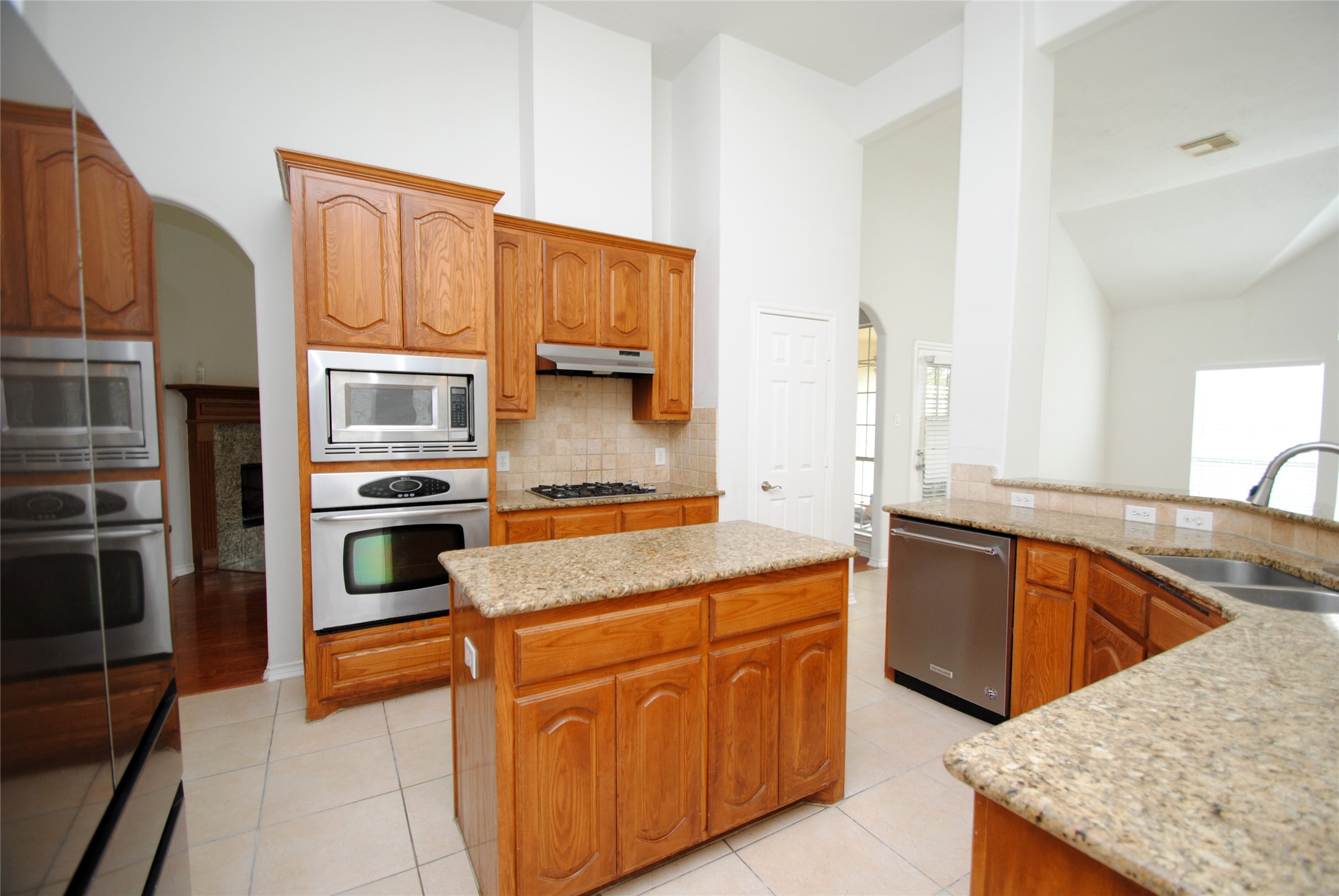 25607 Creston Meadow Drive, Richmond, TX 77406