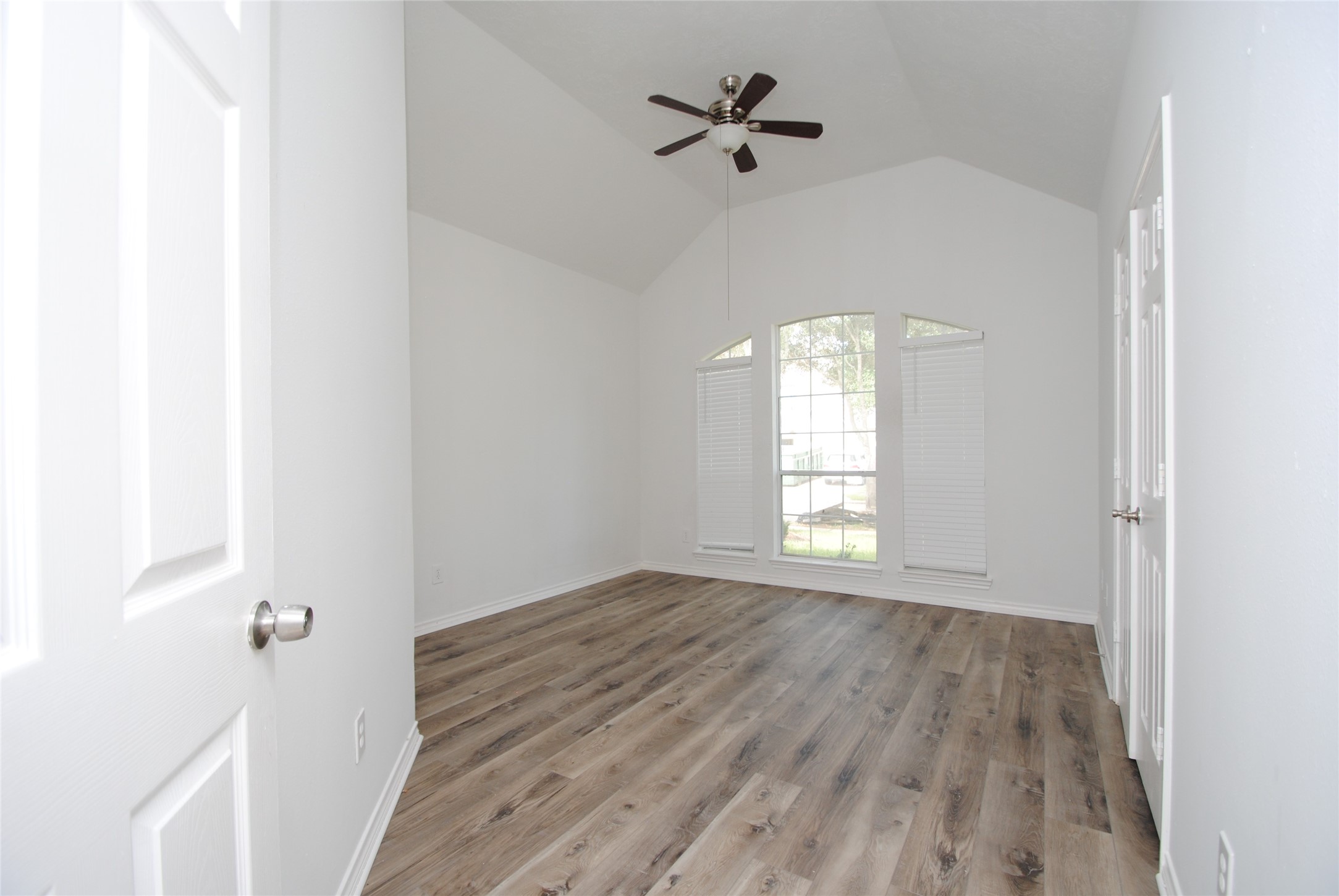 25607 Creston Meadow Drive, Richmond, TX 77406