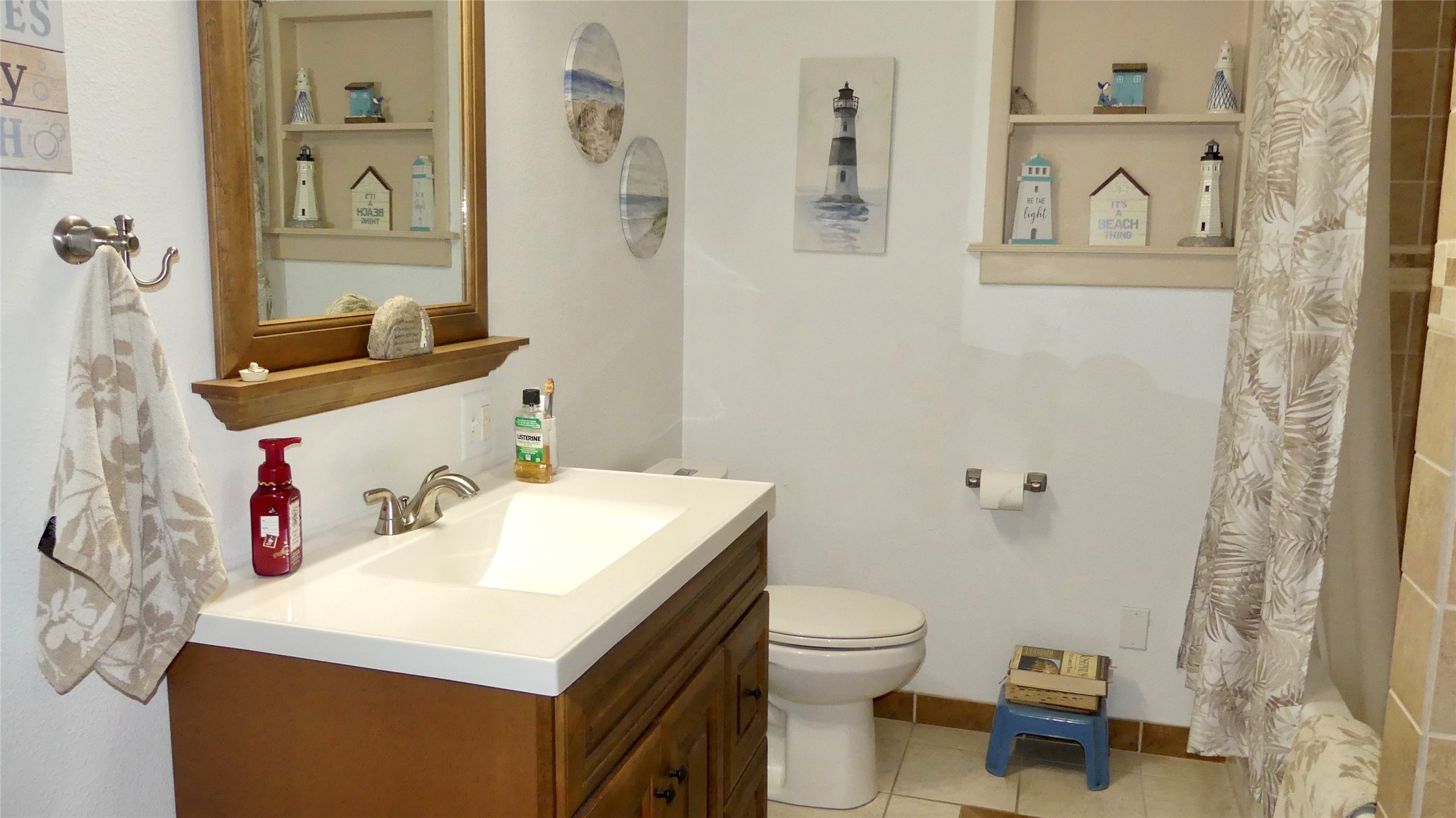 Hall bath