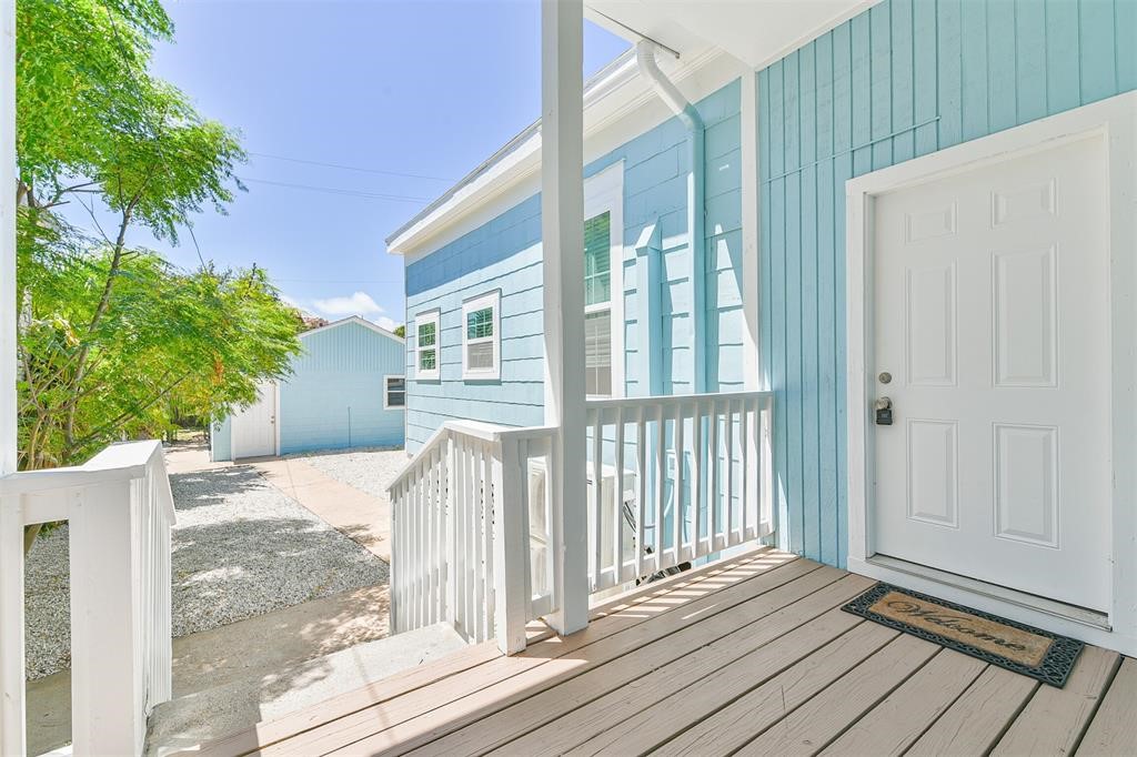 2015 Avenue O, Galveston, TX 77550