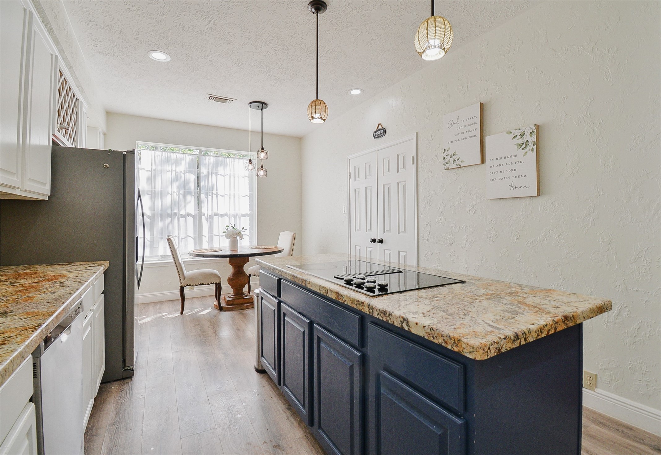4910 Pine Prairie Lane, Houston, TX 77345