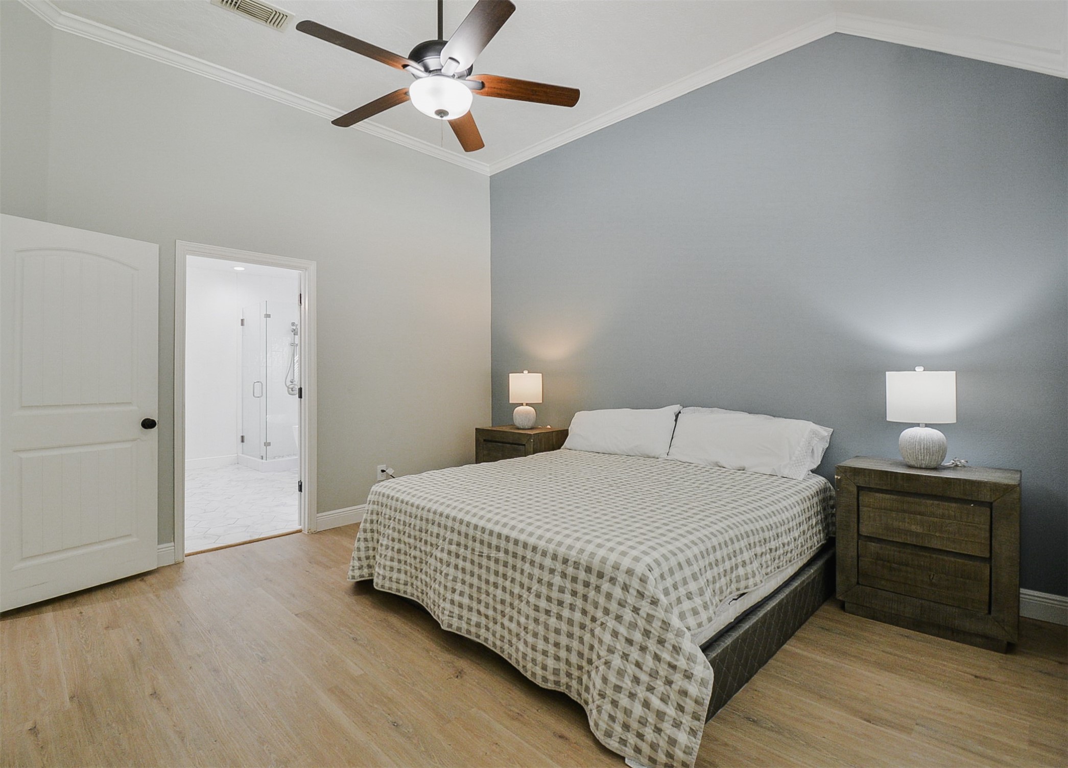 4910 Pine Prairie Lane, Houston, TX 77345
