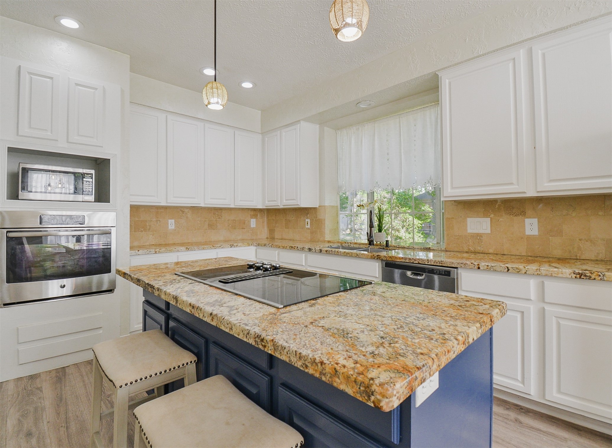 4910 Pine Prairie Lane, Houston, TX 77345