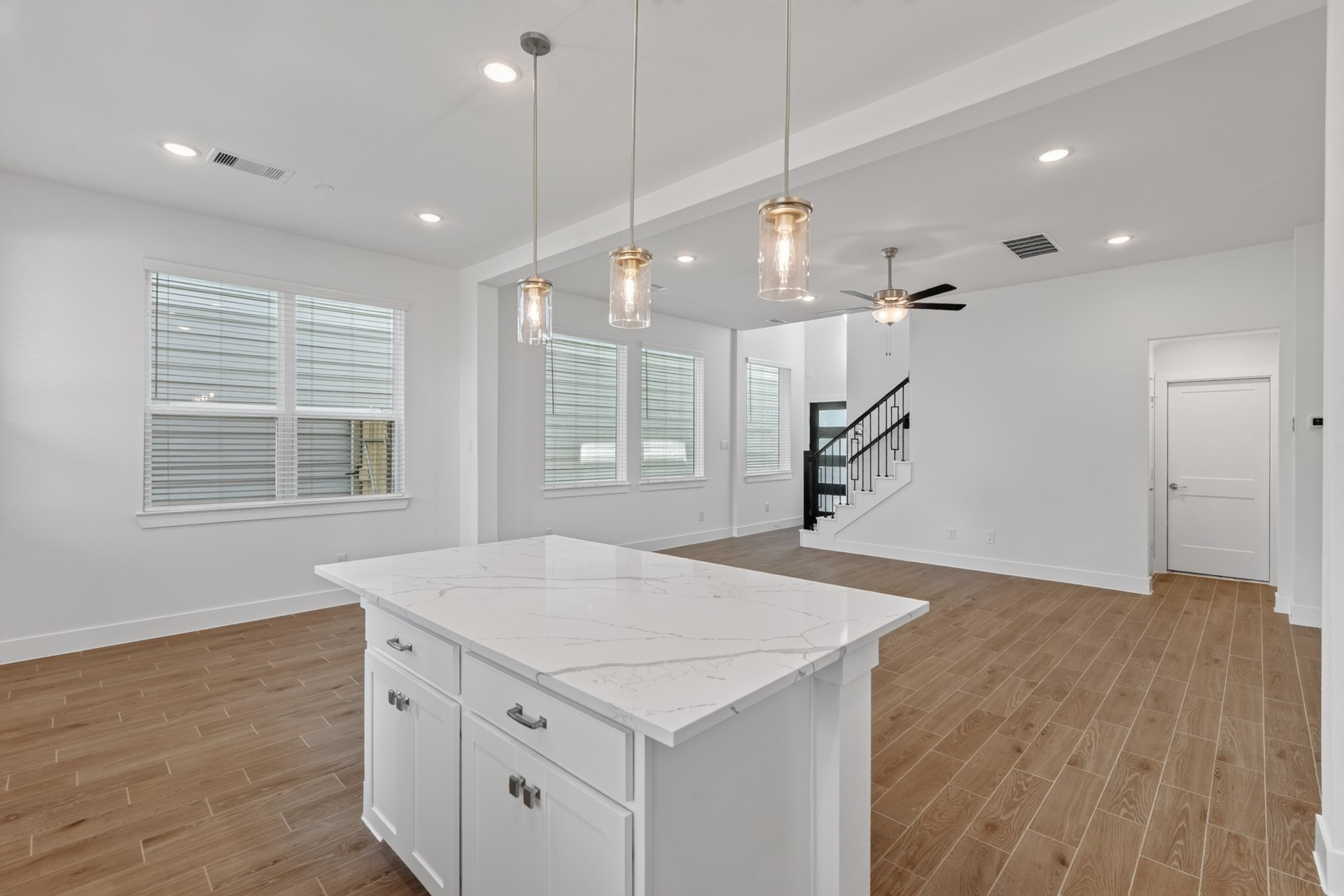 536 Red Cascade Trail, Willis, TX 77318