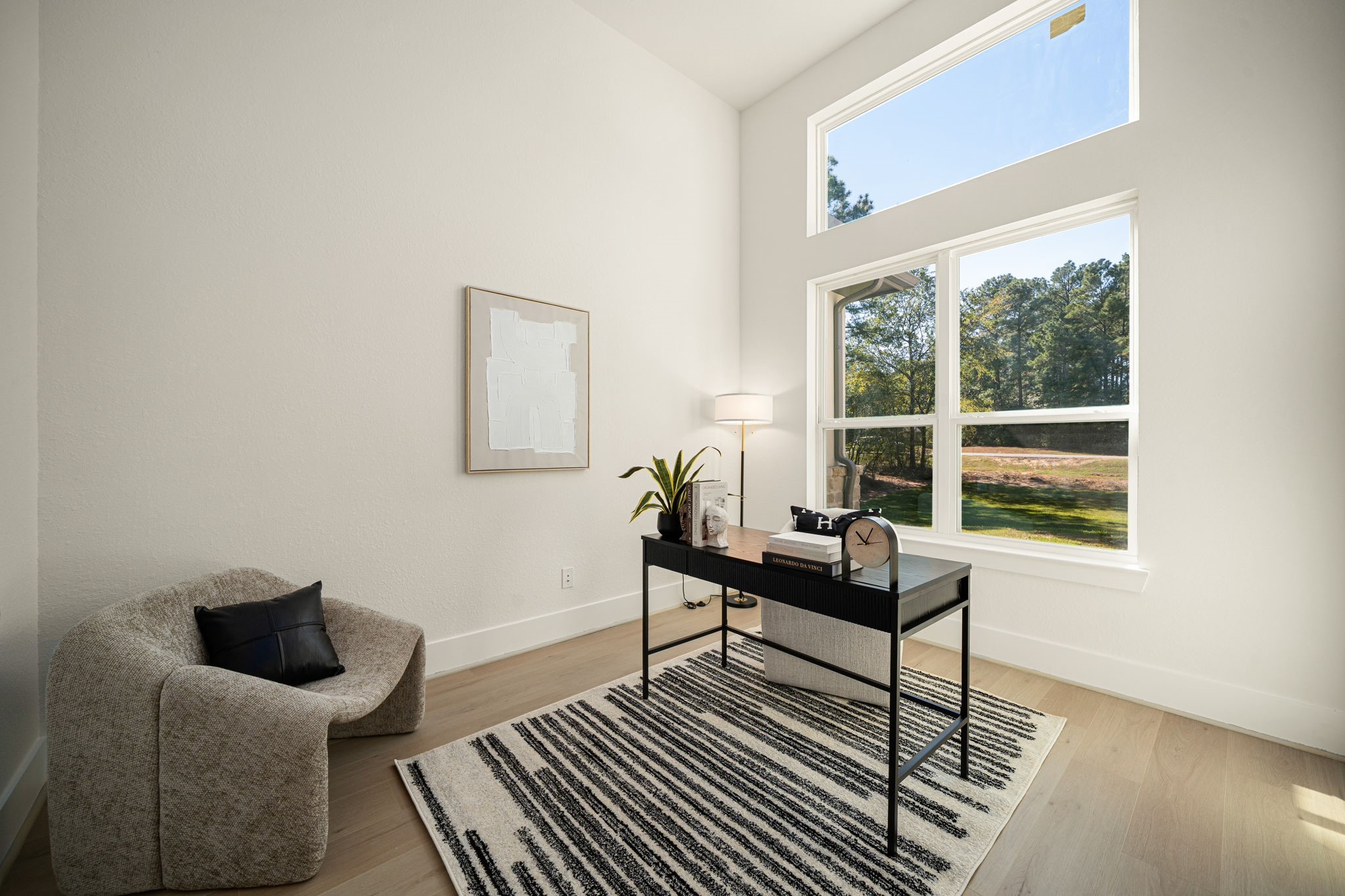 Comfortable office space offering an ideal setting for reading, relaxation, or a private retreat.