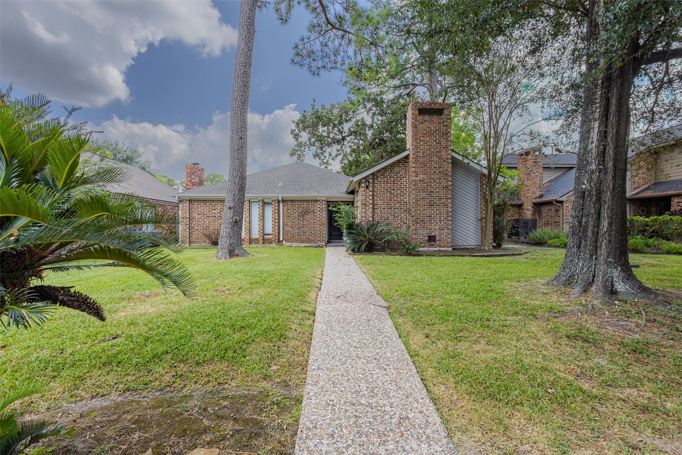 5895 Southern Hills Drive, Houston, TX 77069 5895 Southern Hills Drive, Houston, TX 77069