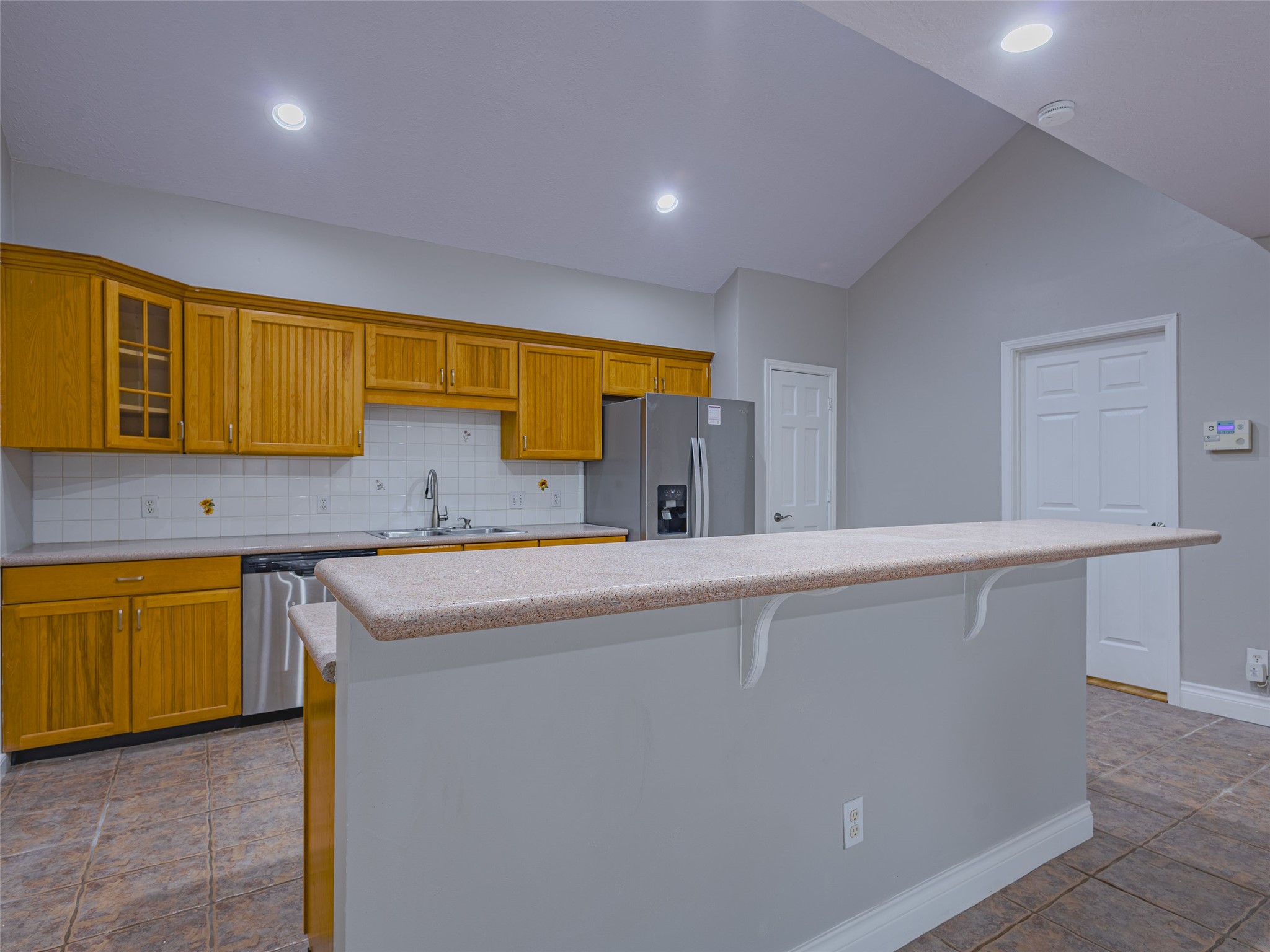 5895 Southern Hills Drive, Houston, TX 77069 5895 Southern Hills Drive, Houston, TX 77069