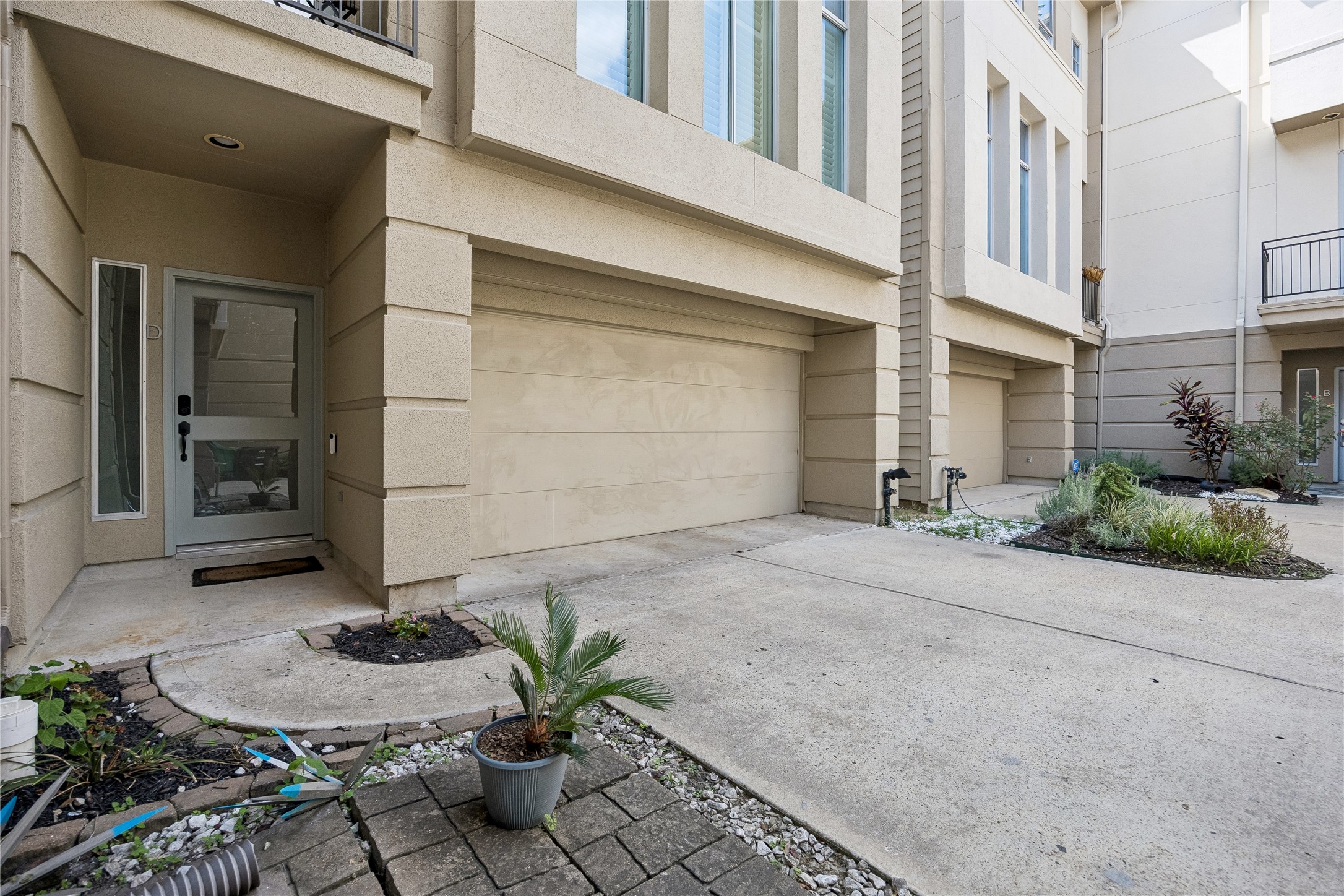1406 Stanford Street, #D, Houston, TX 77019 1406 Stanford Street, #D, Houston, TX 77019