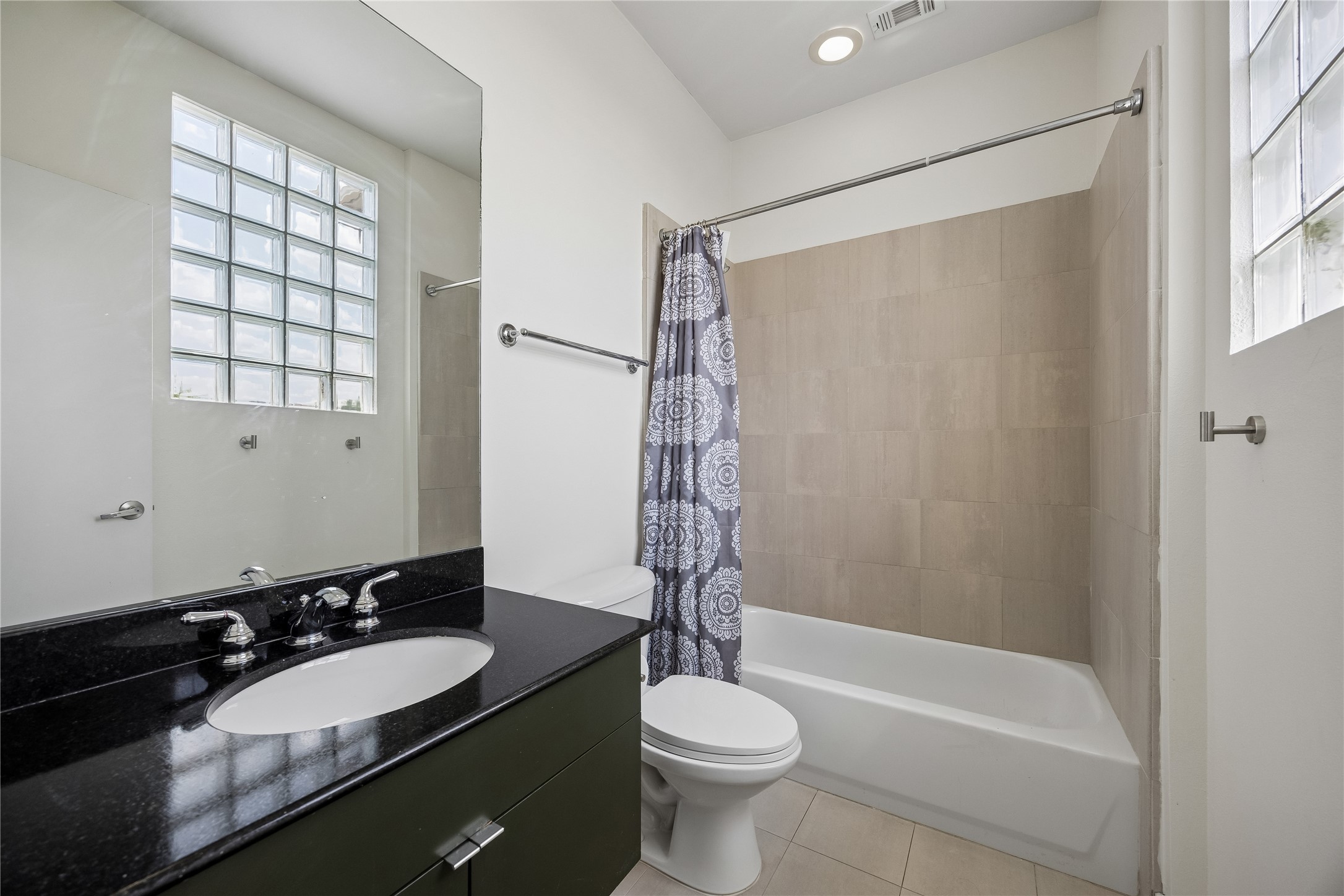 1406 Stanford Street, #D, Houston, TX 77019