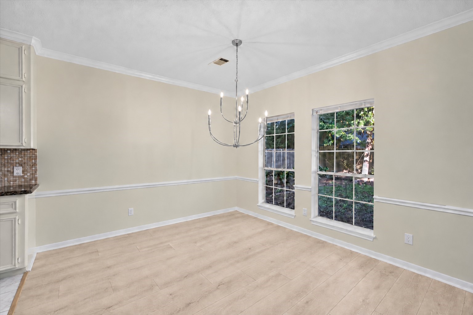 120 Hiwon Drive, Conroe, TX 77304 120 Hiwon Drive, Conroe, TX 77304