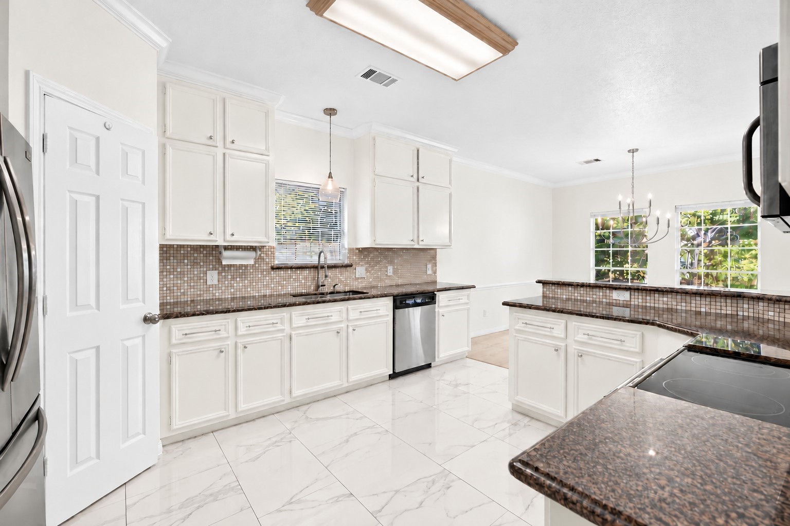 120 Hiwon Drive, Conroe, TX 77304 120 Hiwon Drive, Conroe, TX 77304