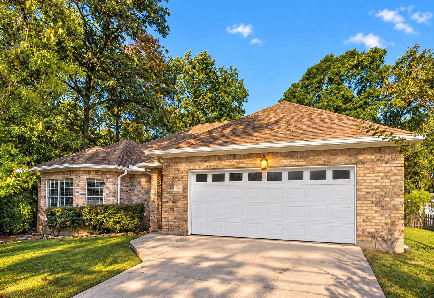 120 Hiwon Drive, Conroe, TX 77304 120 Hiwon Drive, Conroe, TX 77304