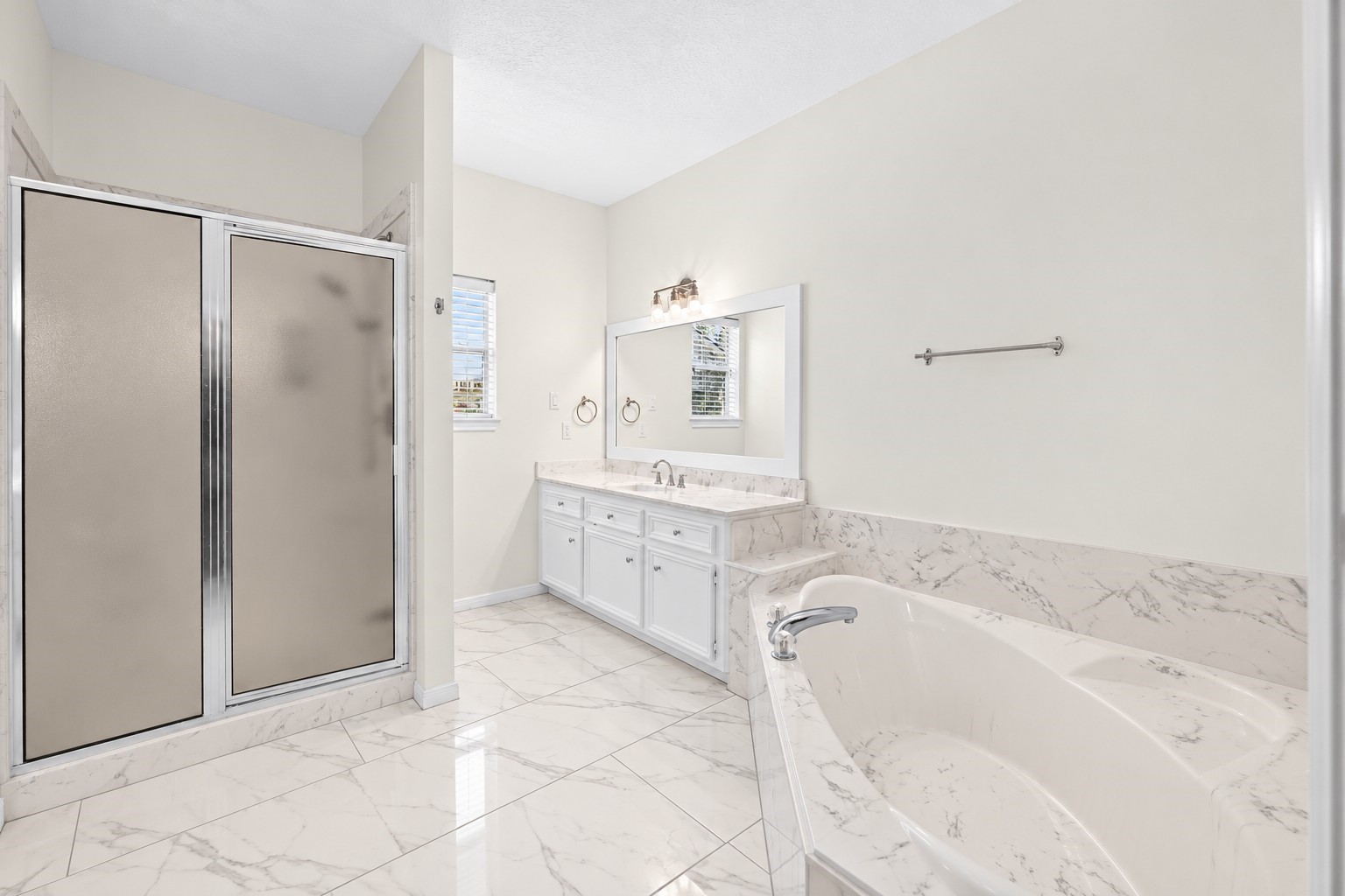 120 Hiwon Drive, Conroe, TX 77304