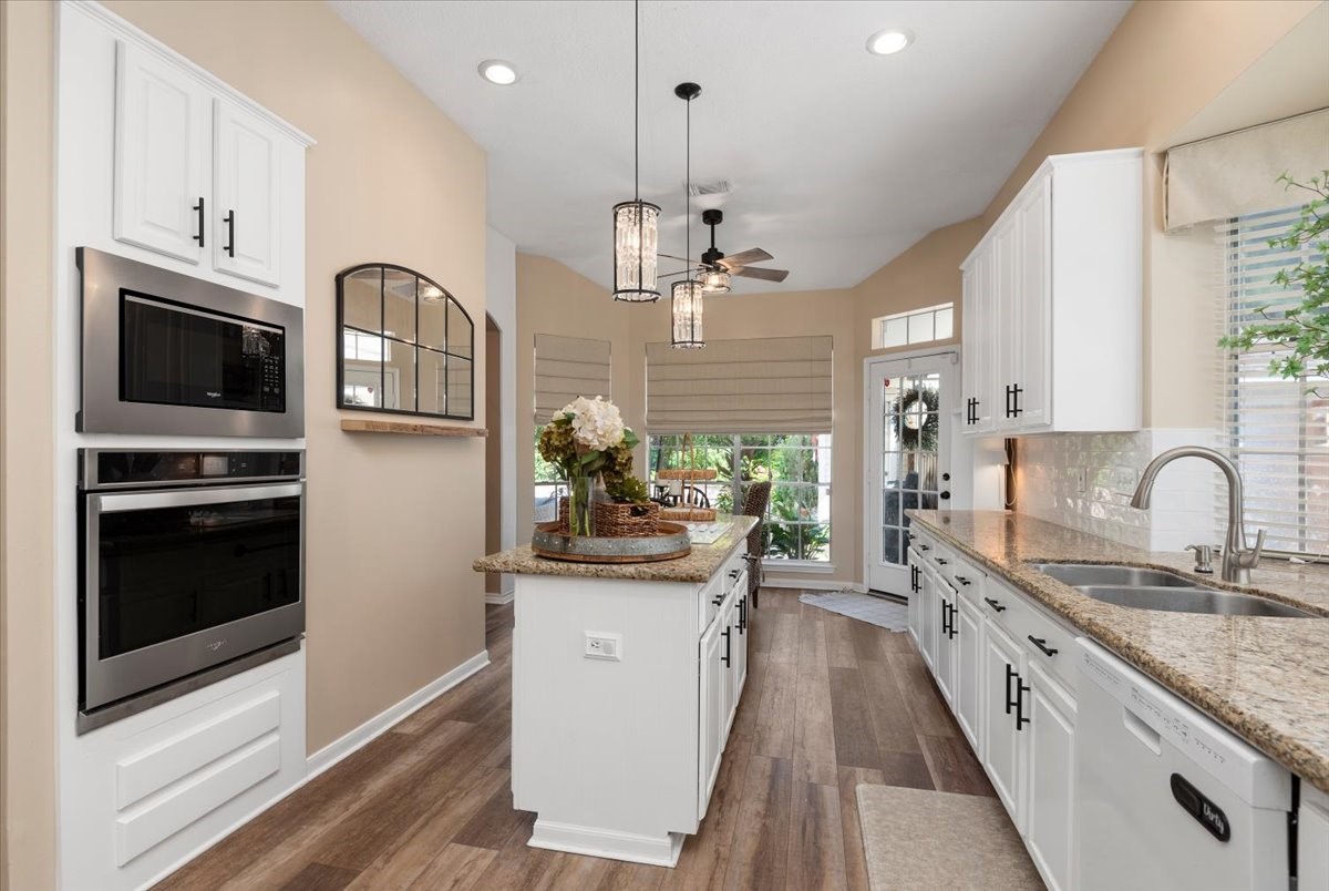 15214 Evergreen Knoll Lane, Cypress, TX 77433