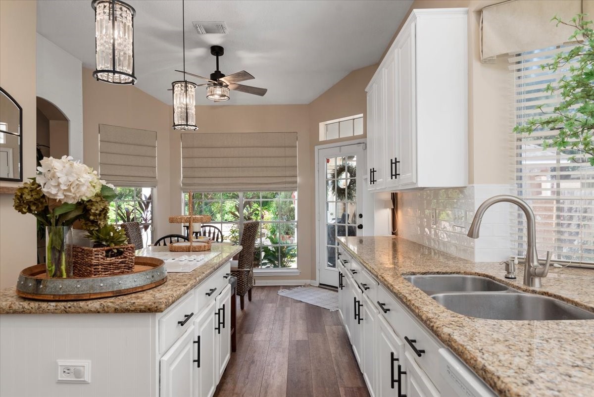 15214 Evergreen Knoll Lane, Cypress, TX 77433