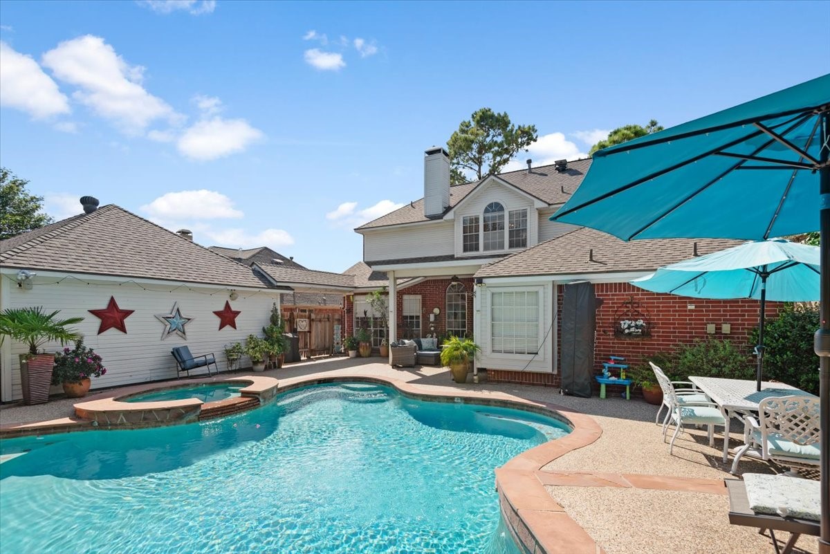 15214 Evergreen Knoll Lane, Cypress, TX 77433