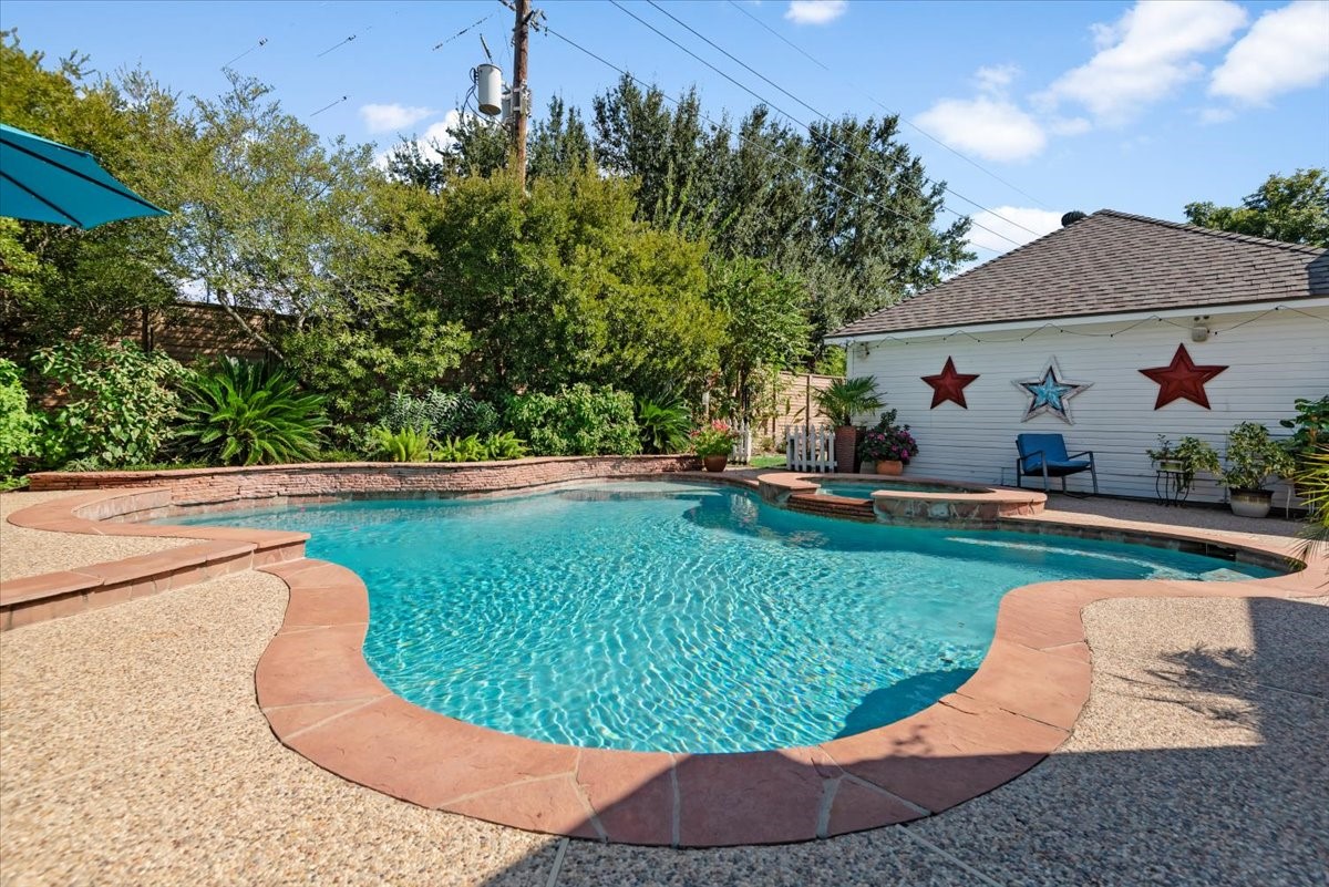 15214 Evergreen Knoll Lane, Cypress, TX 77433